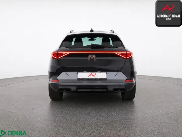 Cupra Formentor view 4
