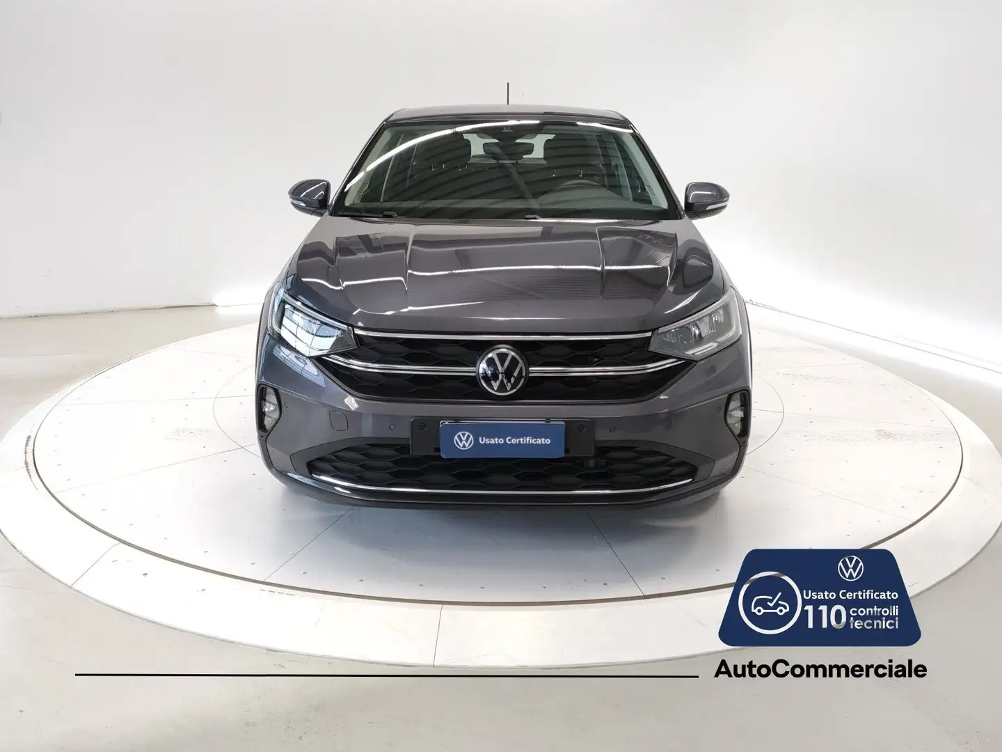 Volkswagen Taigo 1.0 TSI 110 CV Life Gris - 2