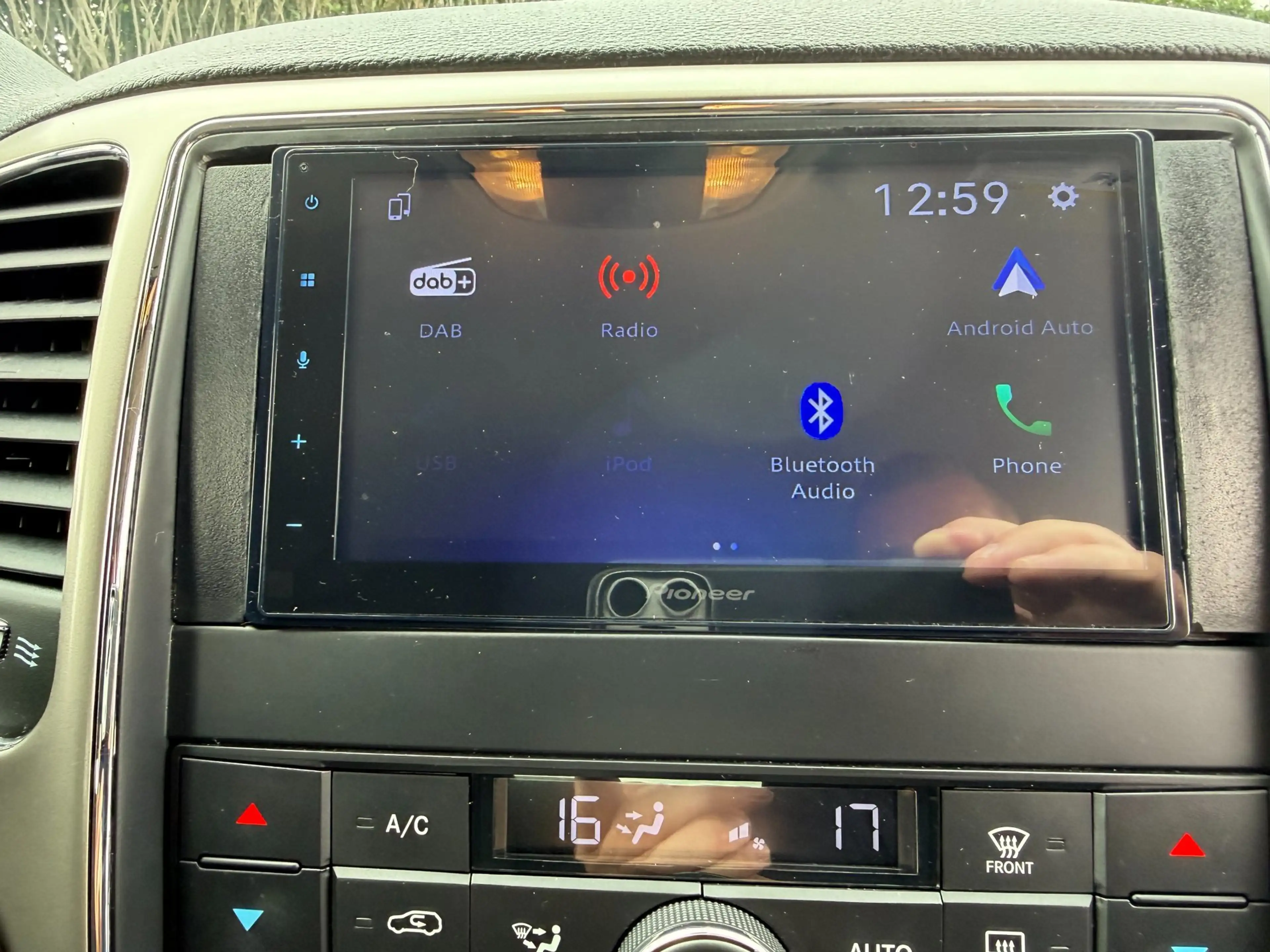 Jeep Grand Cherokee 3.0 CRD V6 AUT. LAREDO - APK 9/2027 — photo 11