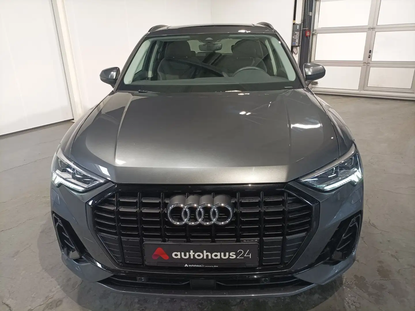 Audi Q3 1.5 TFSI S line Ext. LED|Navi|PDC|AHK|Pano Gri - 2