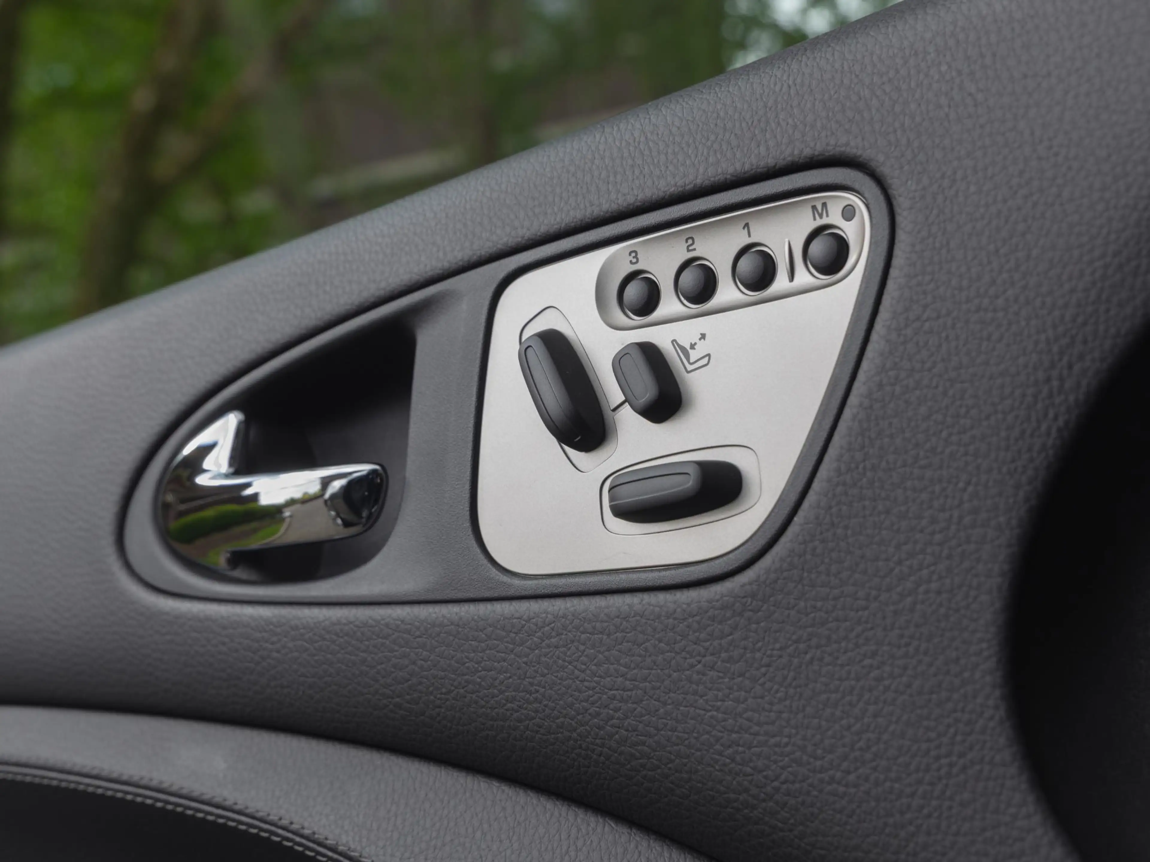 Jaguar XKR 4.2 V8 Coupé Youngtimer|NL Auto|Deal Ond — photo 31
