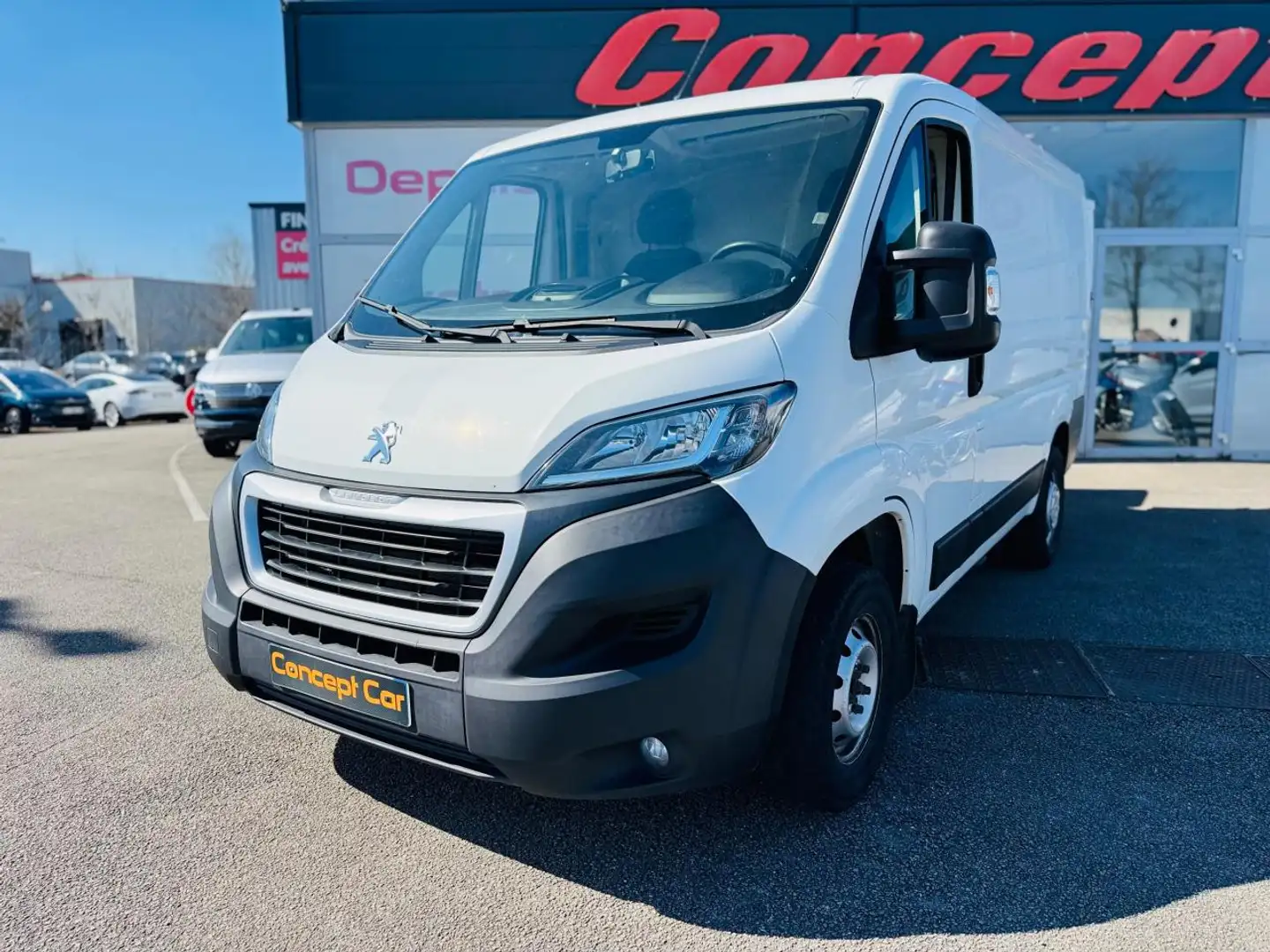 Peugeot Boxer Pro 330 L1H1 2.0 BlueHDi 110cv + Air conditionné + Alb - 1