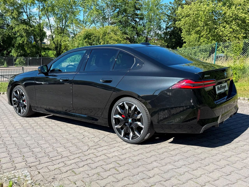BMW 540 d xDr.M Sport PRO AutobahnAss.PanoD.Standh21" — photo 7