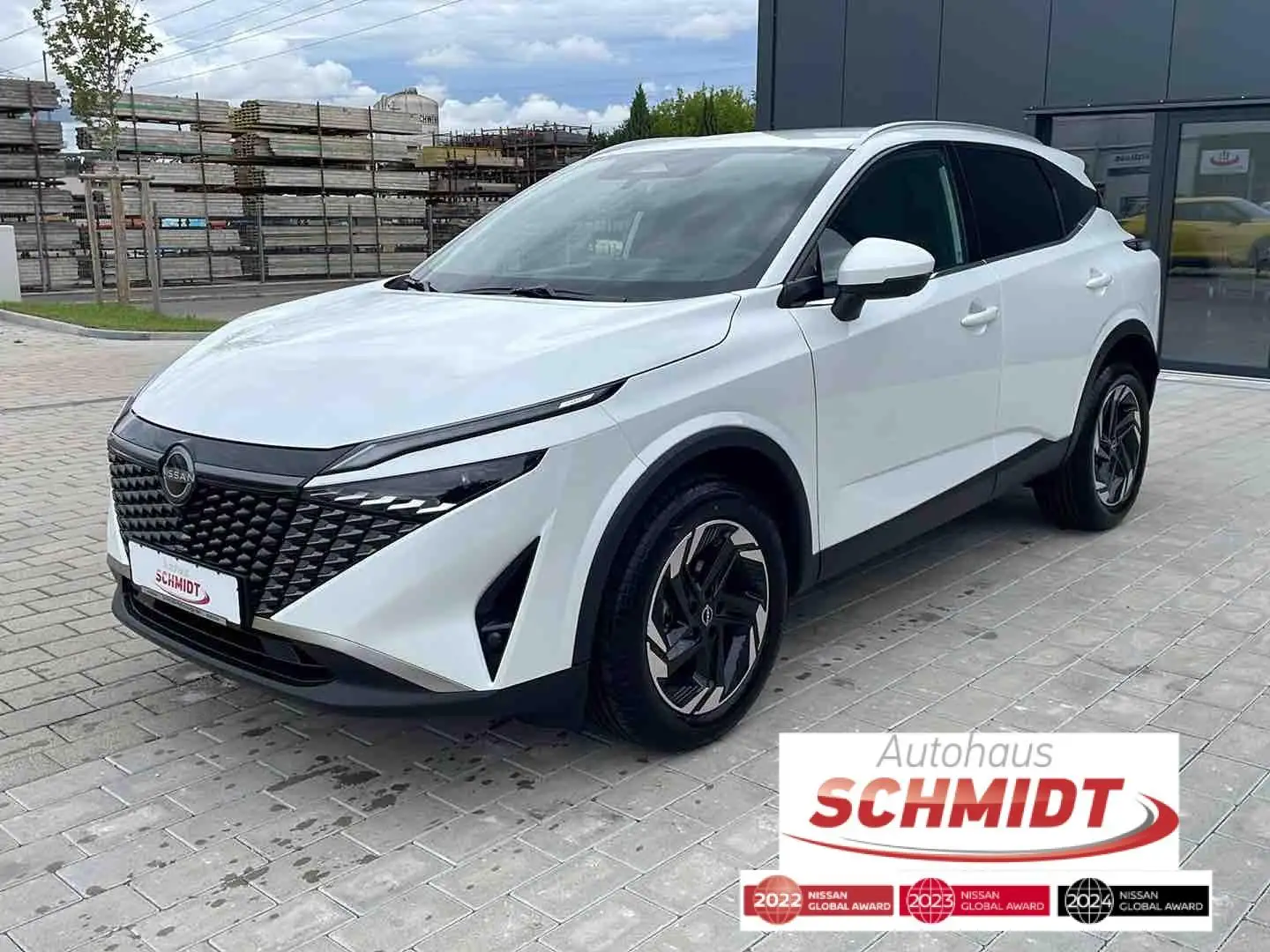Nissan Qashqai 1.3 DIG-T XTronic N-Connecta Winter/Komfort Weiß - 1