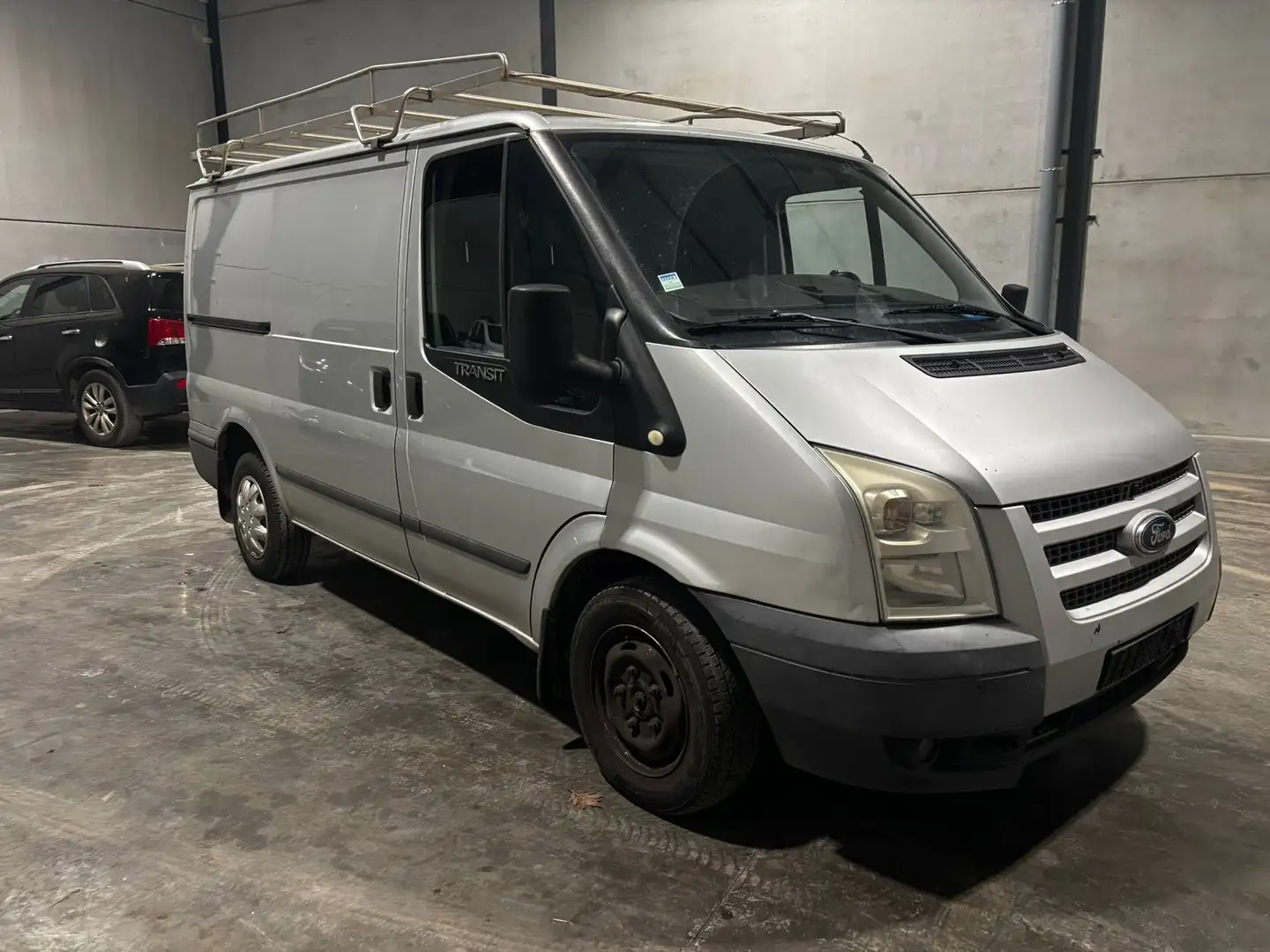 Ford Transit 300m - 2