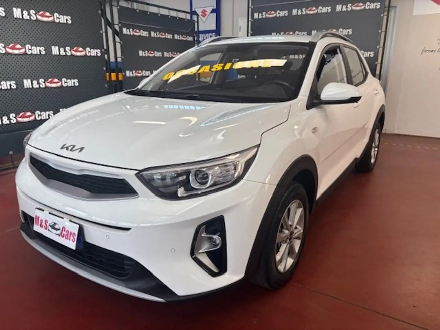 Kia Stonic 1.2 dpi BENZINA Urban 84cv - TAGLIANDATA! Blanc - 1