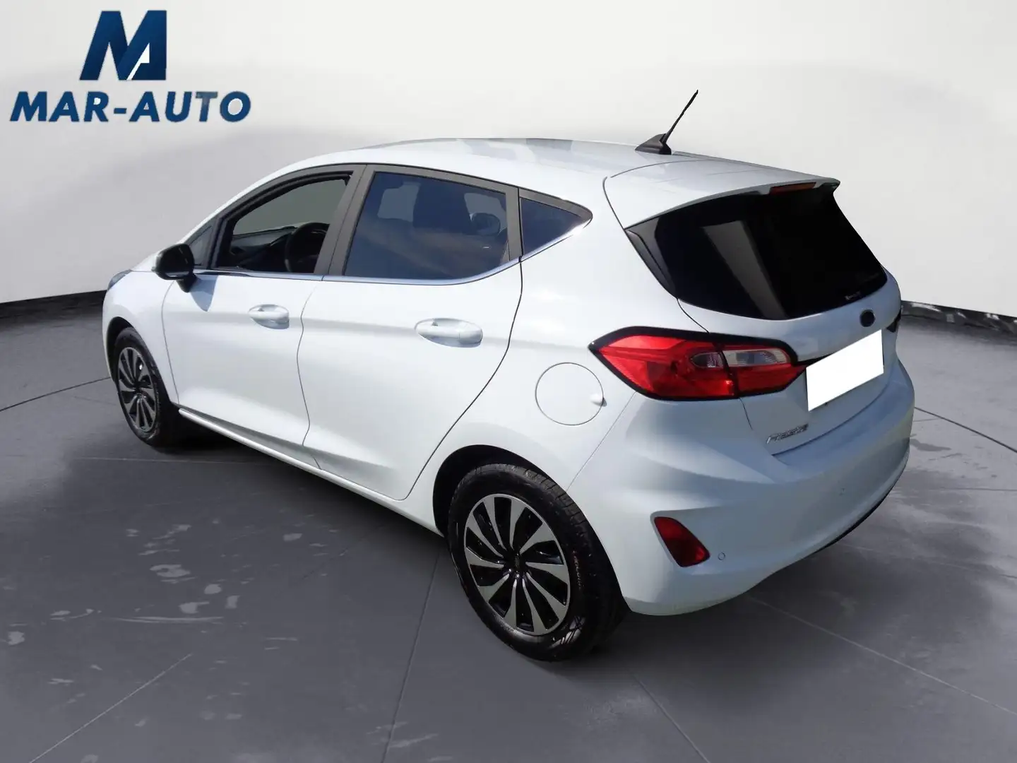 Ford Fiesta 1.1 75 CV GPL 5 porte Titanium Biały - 2