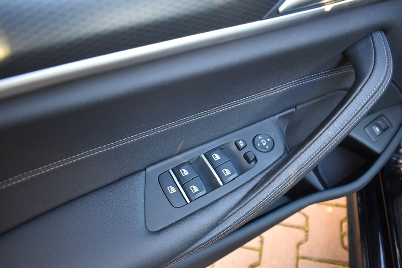 BMW 520 d Touring M SPORT*HEAD-UP*LED*LEDER*SHZ*PDC — photo 10