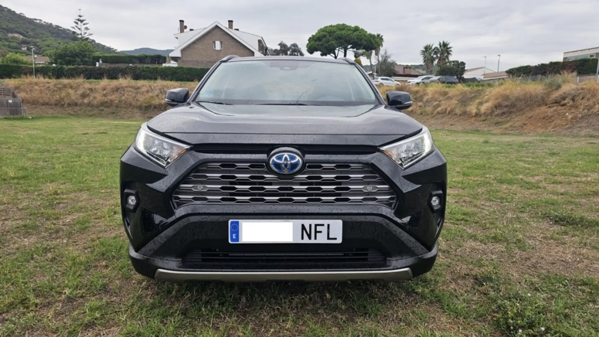 Toyota RAV4 2.5 hybrid 2WD Advance Negro - 2