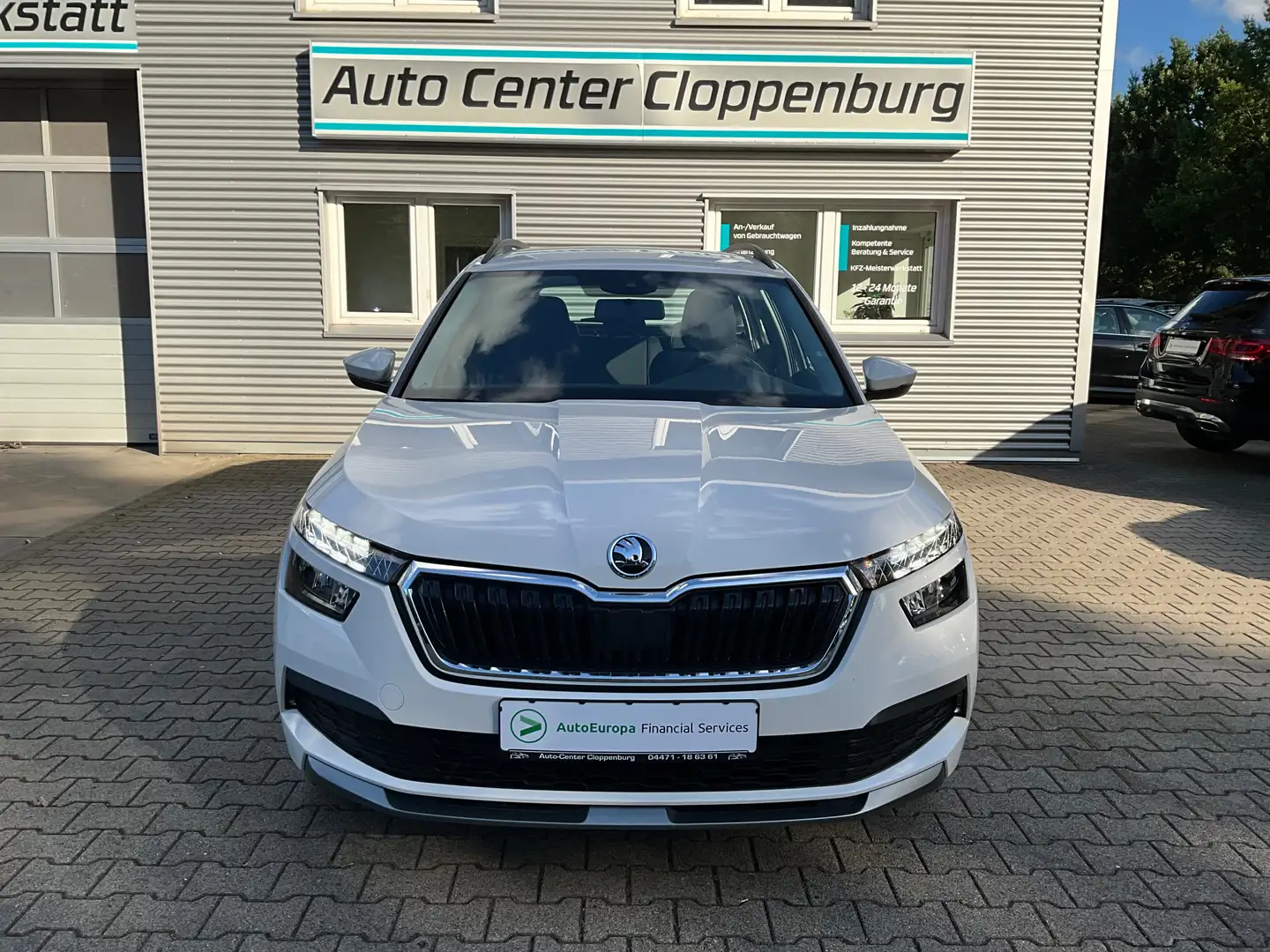 Skoda Kamiq 1,0 TSI "Ambition"  AC Auto. / Apple CarPlay Weiß - 2