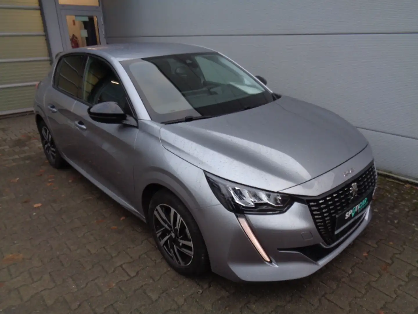 Peugeot 208 PureTech 100 EAT8 Allure Pack Automatik Navi Argent - 2