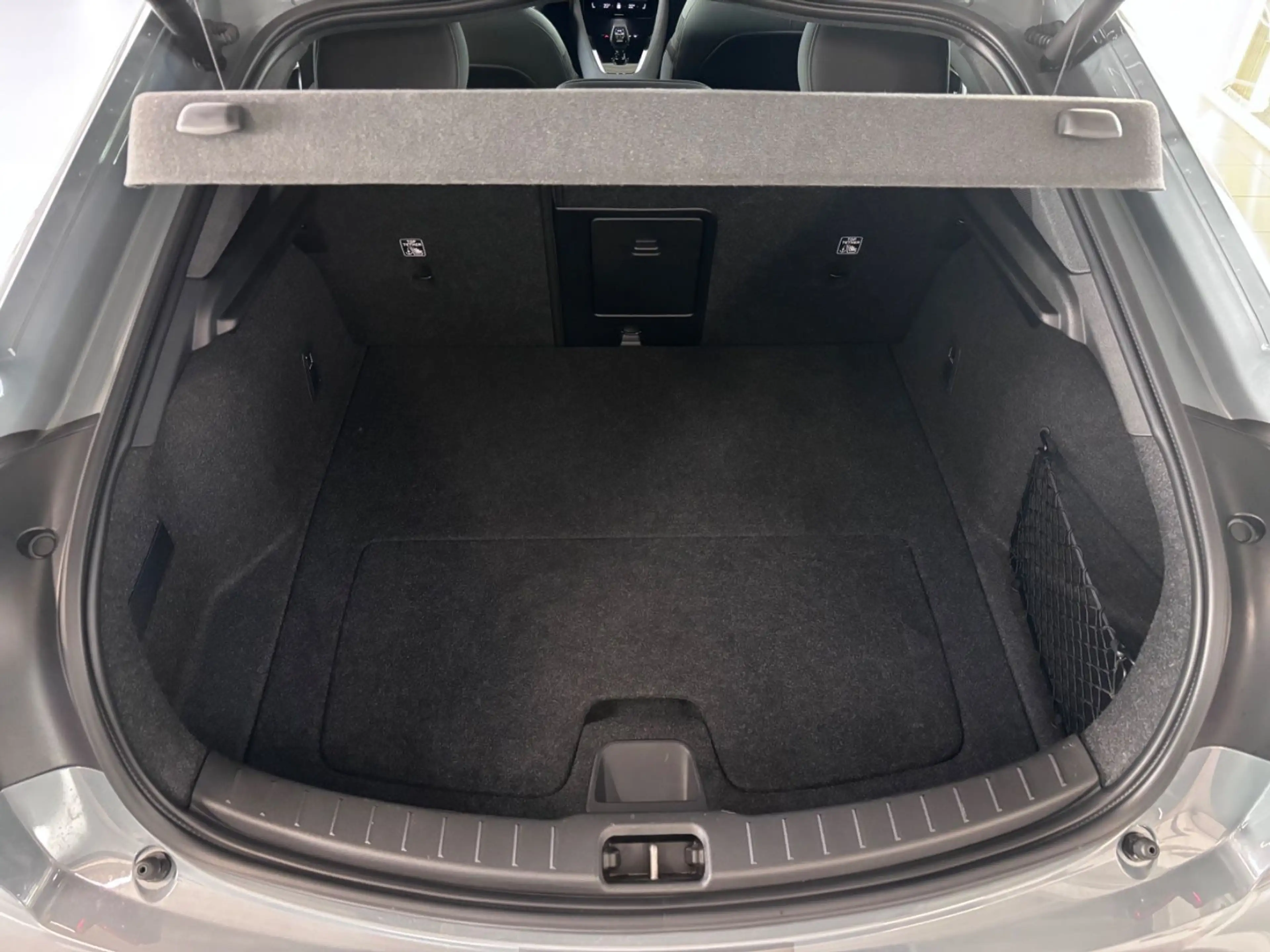 Polestar 2 Long Range Dual BST Edition 270 — photo 7