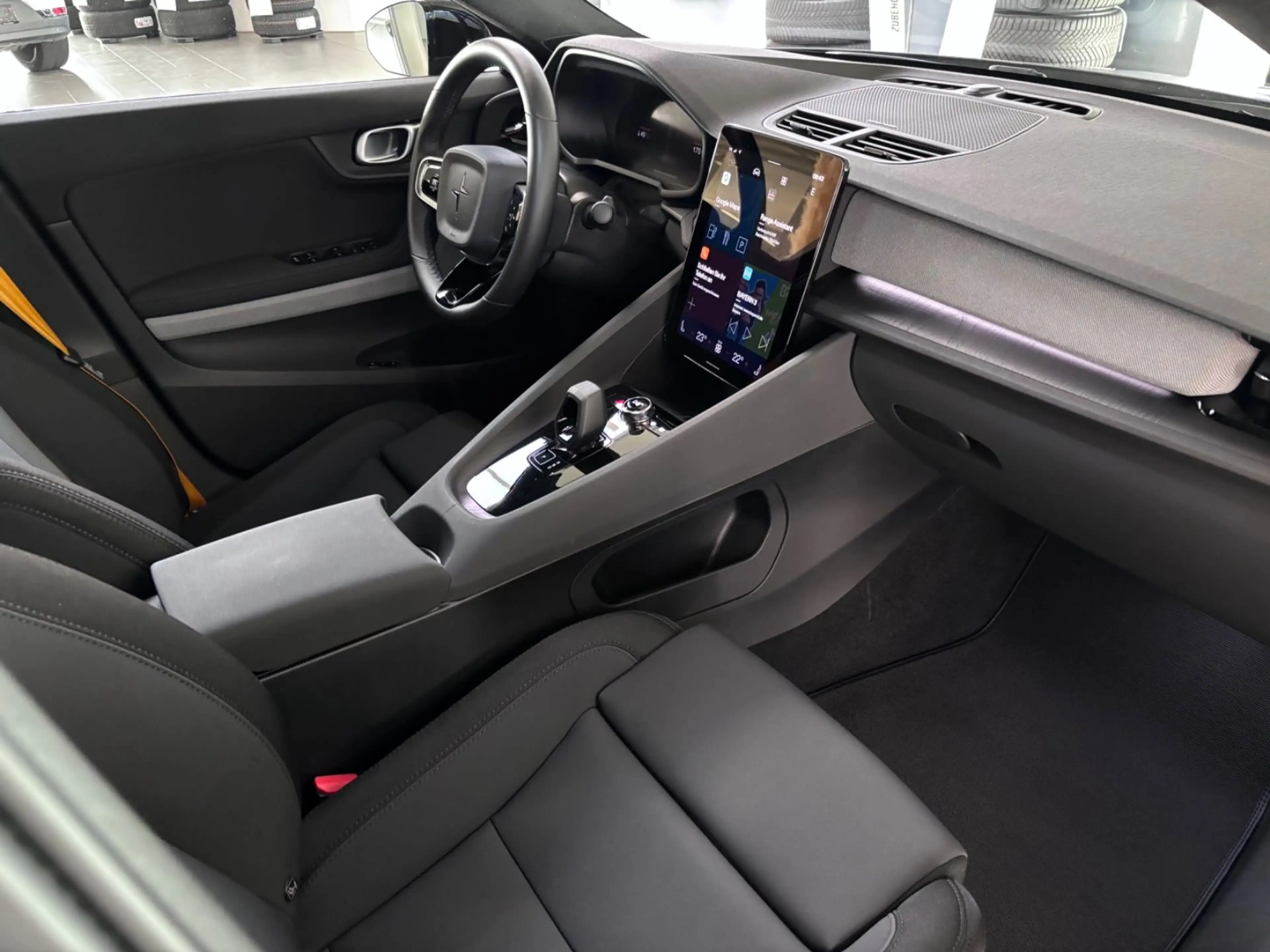 Polestar 2 Long Range Dual BST Edition 270 — photo 12