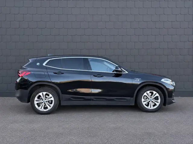BMW X2 view 2
