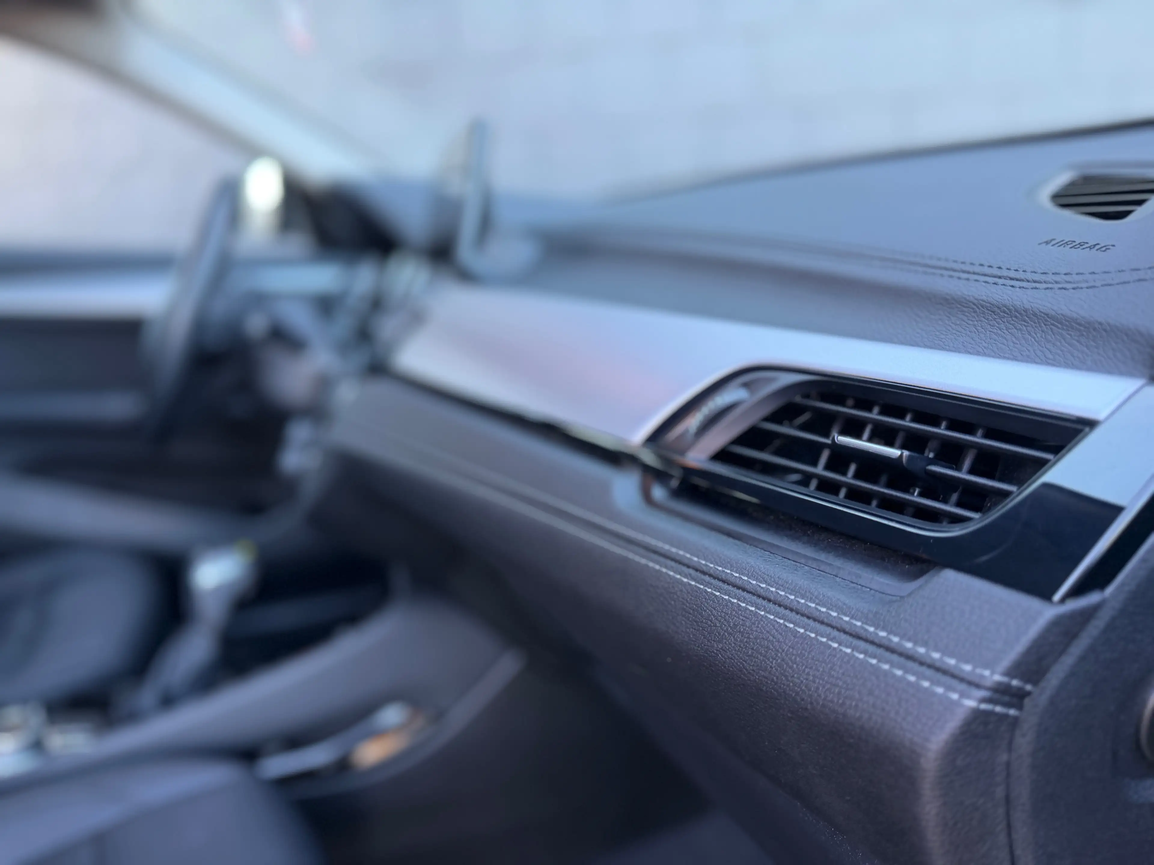 BMW X2 PHEV 1.5iA xDrive25e Leder 1HAND — photo 10
