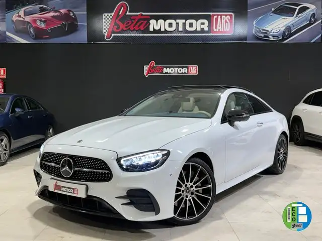 Mercedes-Benz E 450 Coupé 4Matic 9G-Tronic