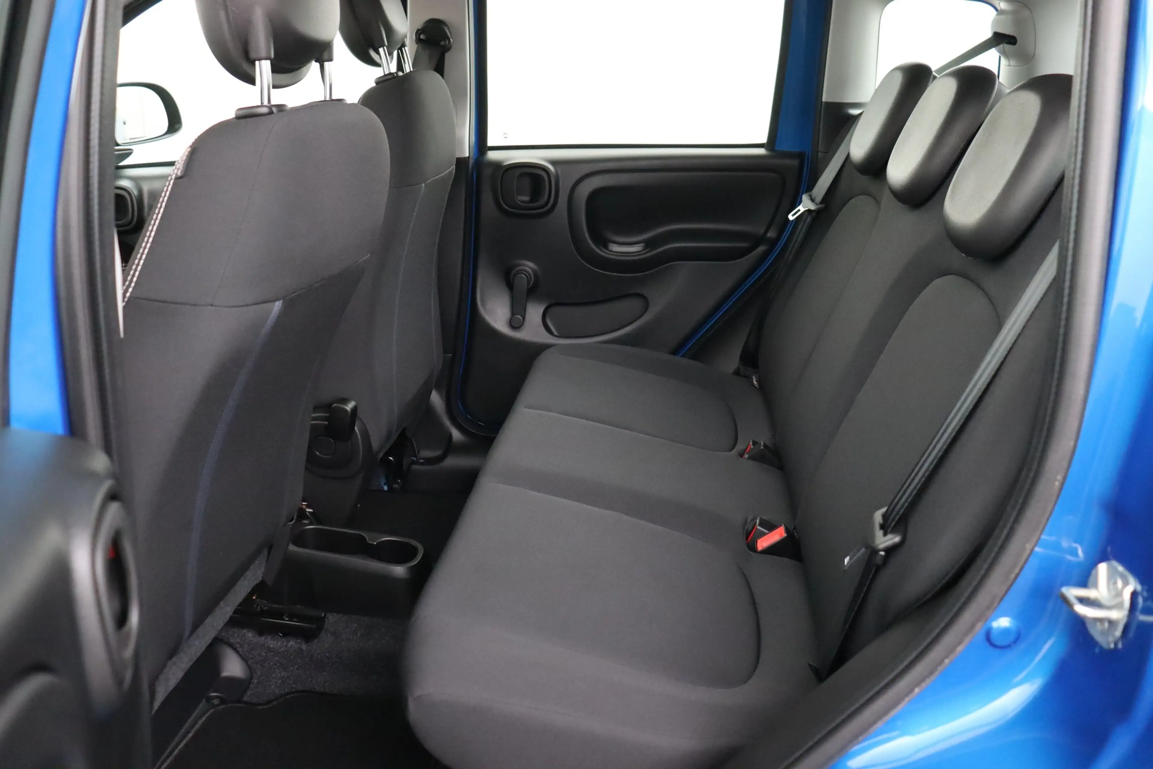 Fiat Panda 1.0i HYBRID CITY PACK + PDC + CRUISE + AIRCO — photo 13