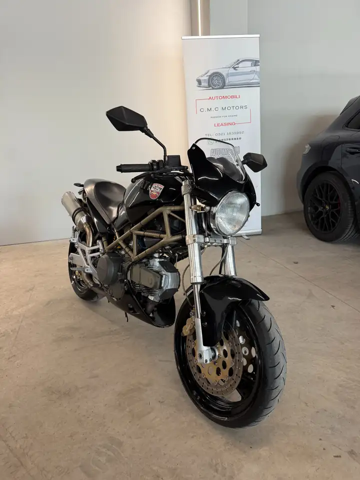 Ducati Monster 600