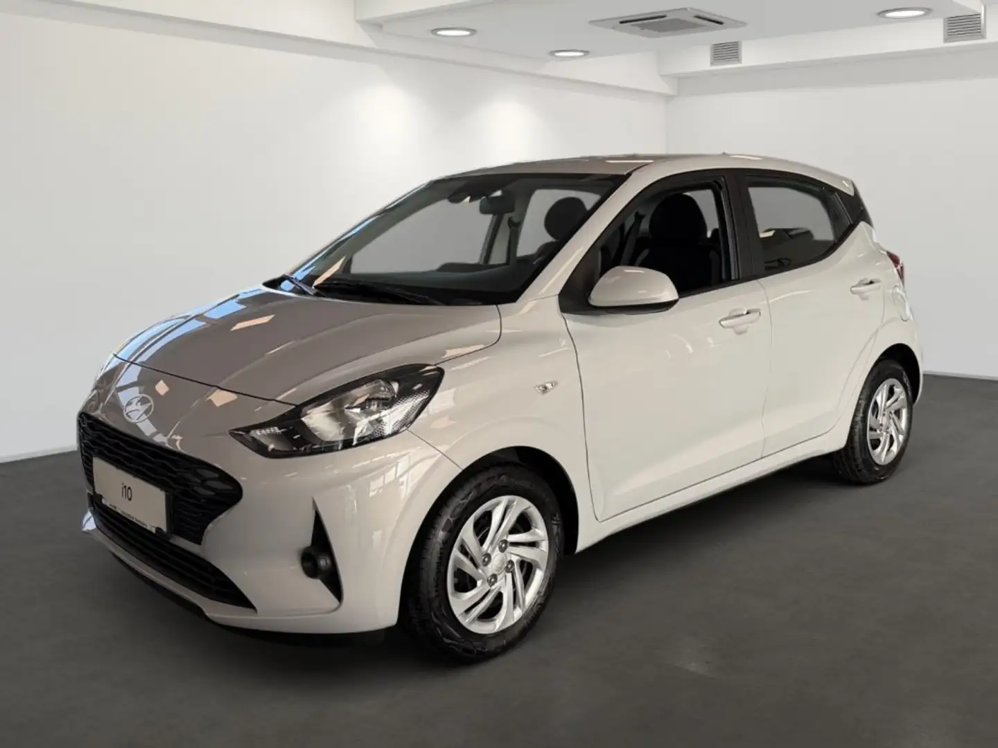 Hyundai i10 GO 1,0 MT a5bg1 Weiß - 1