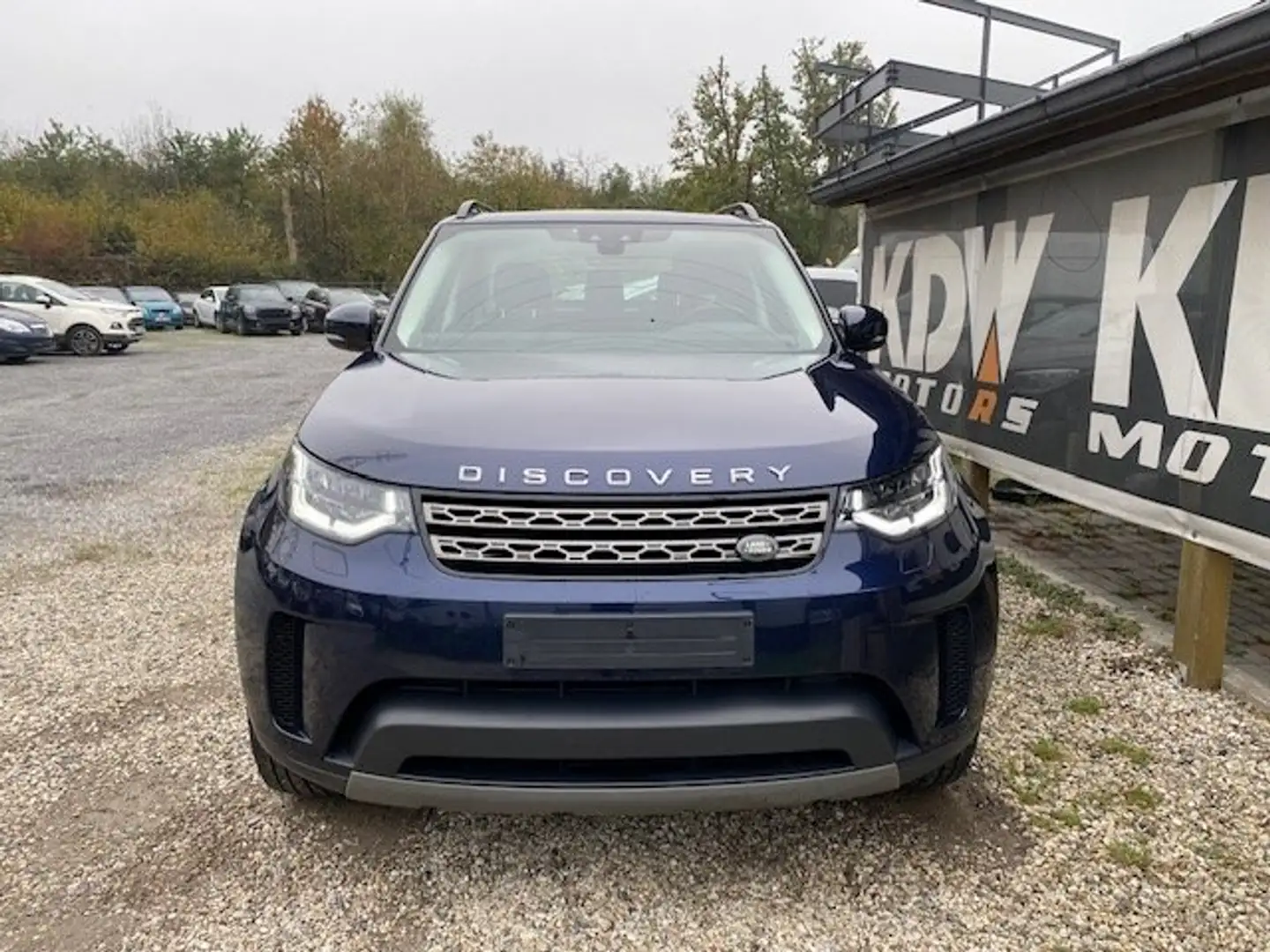 Land Rover Discovery 3.0 TD6 SE Bleu - 2