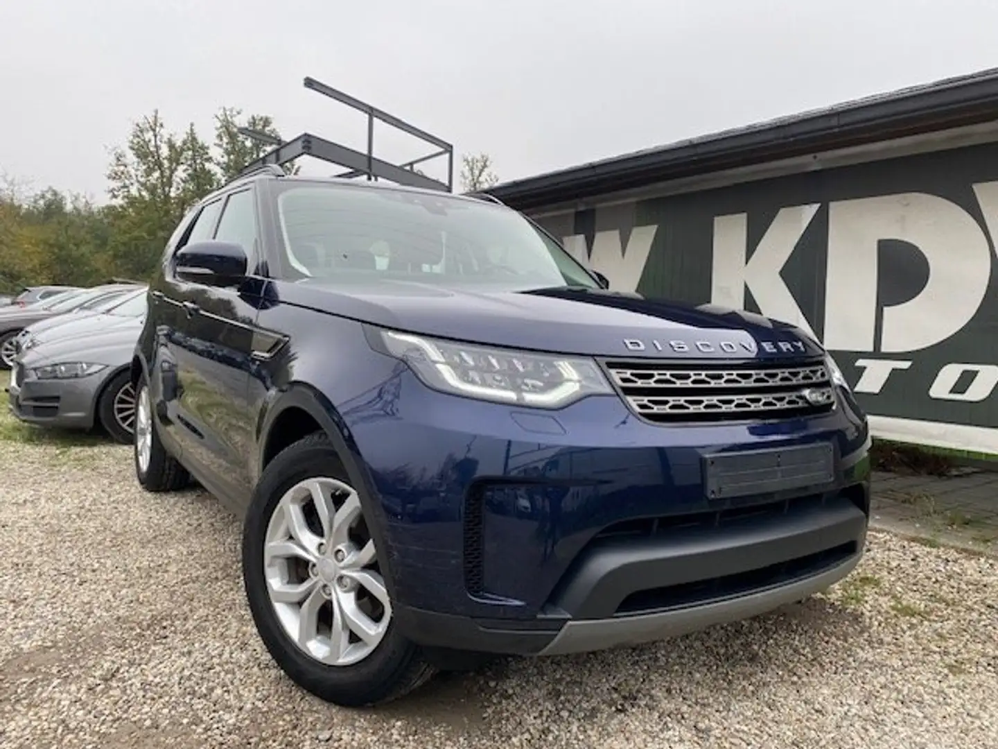 Land Rover Discovery 3.0 TD6 SE Bleu - 1
