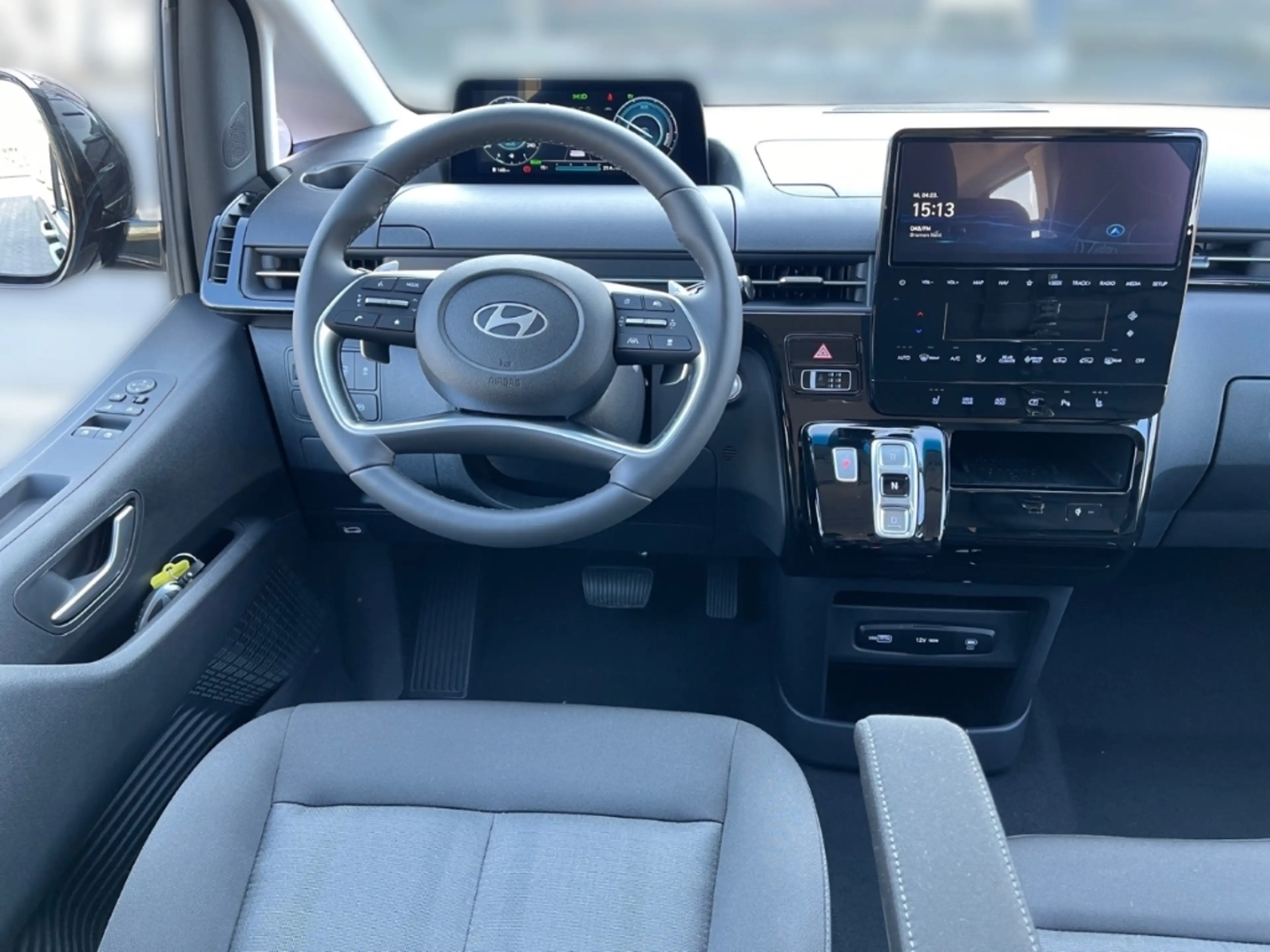 Hyundai STARIA HEV 9-Sitzer MY25 1.6 T-GDI 225PS 6-AT 2WD Trend-M — photo 10