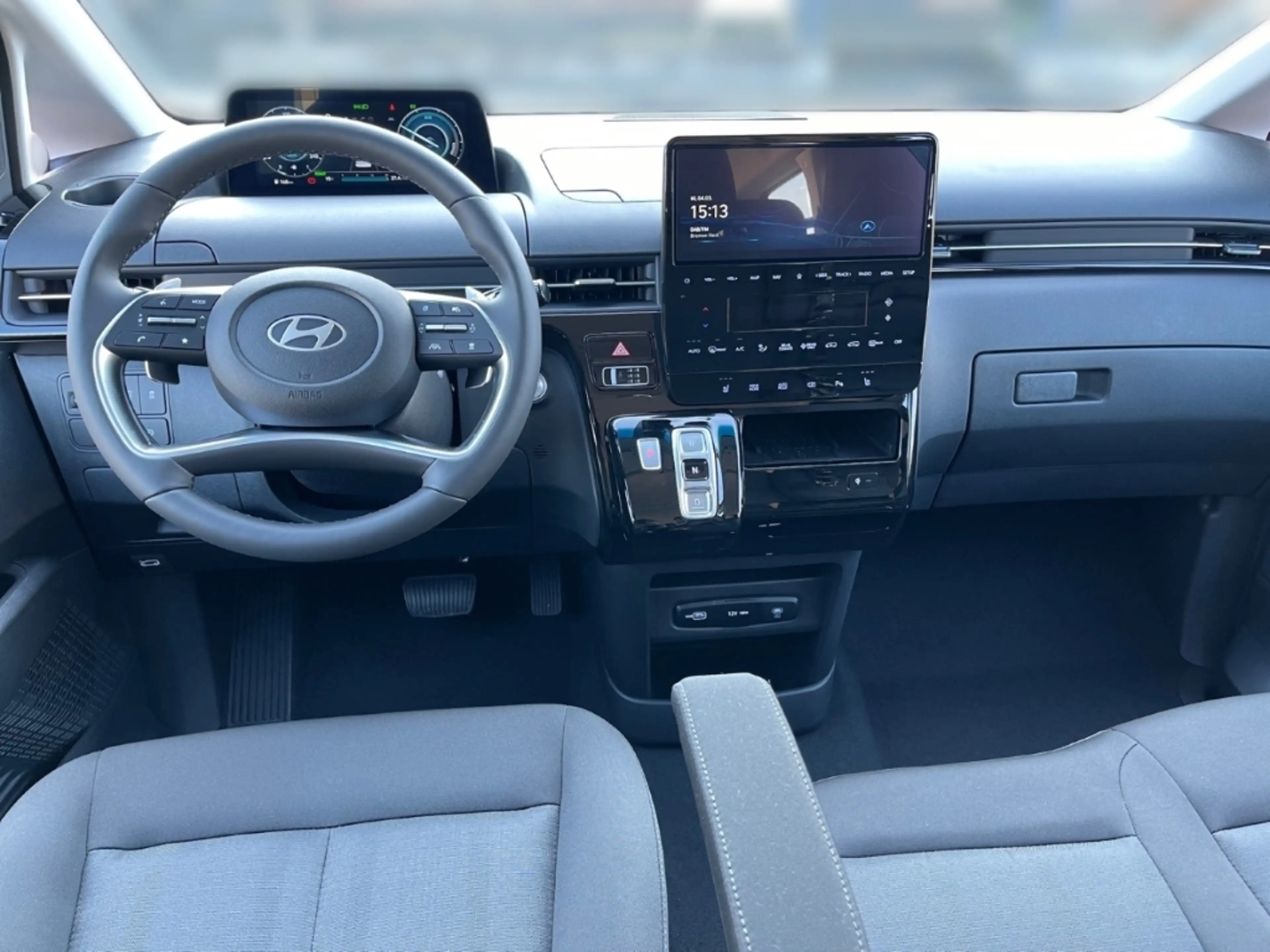 Hyundai STARIA HEV 9-Sitzer MY25 1.6 T-GDI 225PS 6-AT 2WD Trend-M — photo 11