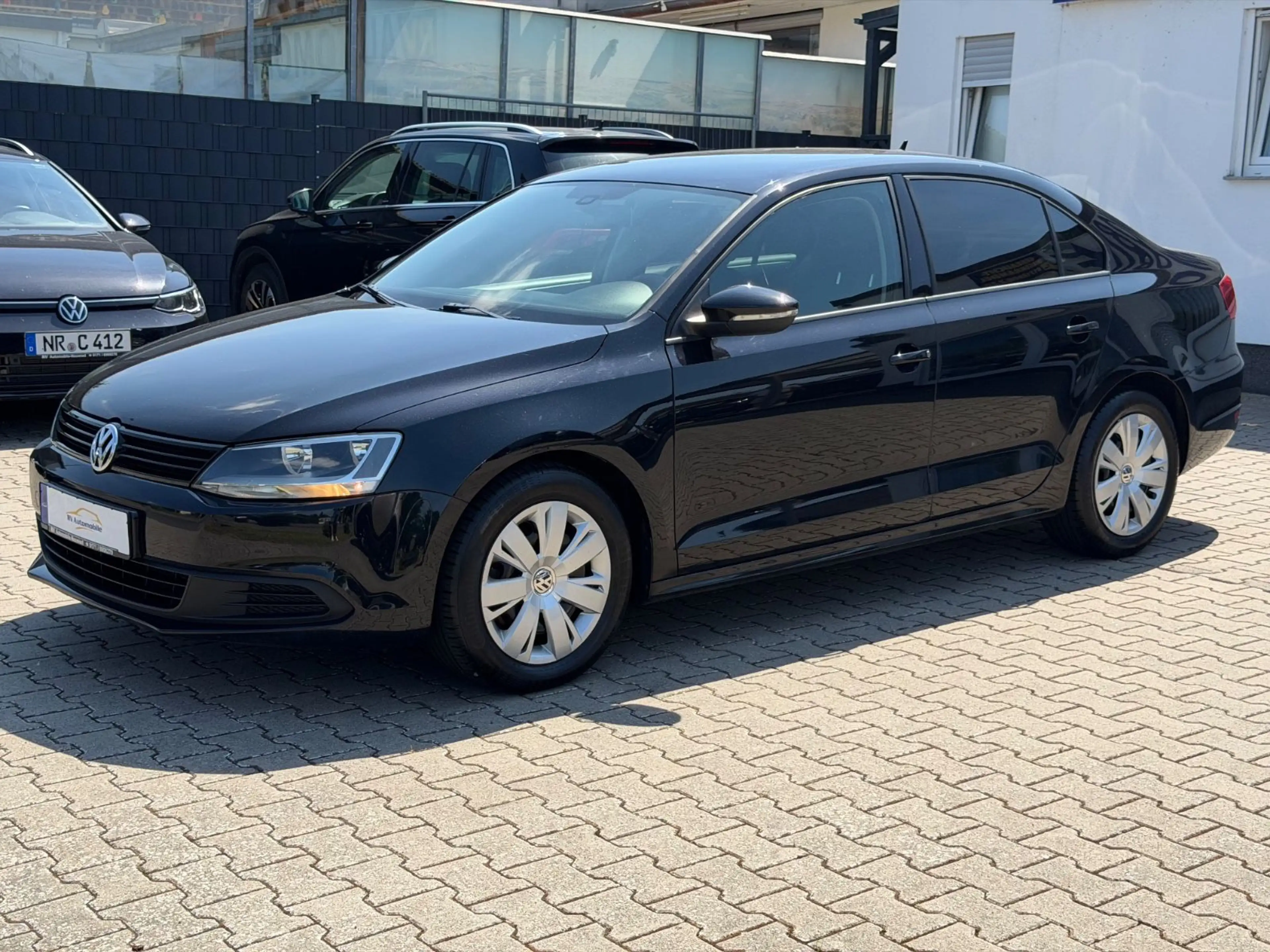 Volkswagen Jetta VI Trendline — photo 13