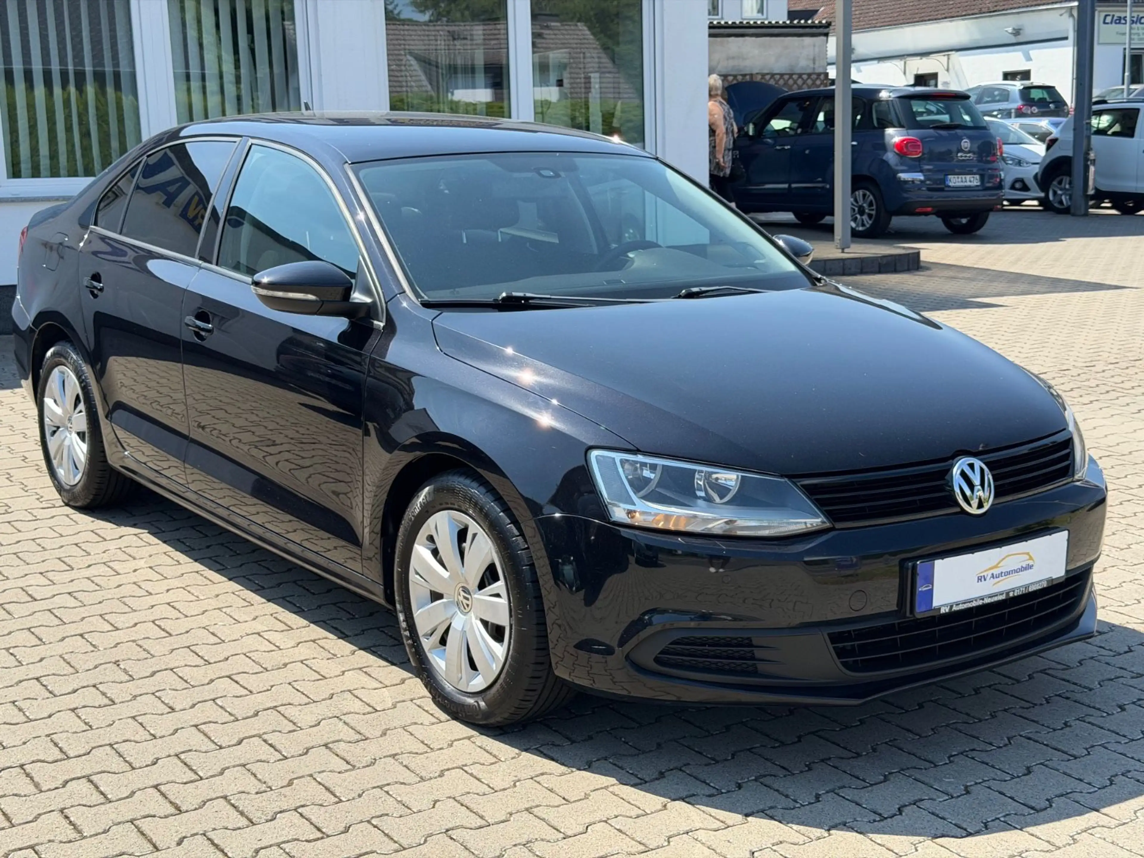 Volkswagen Jetta VI Trendline — photo 6