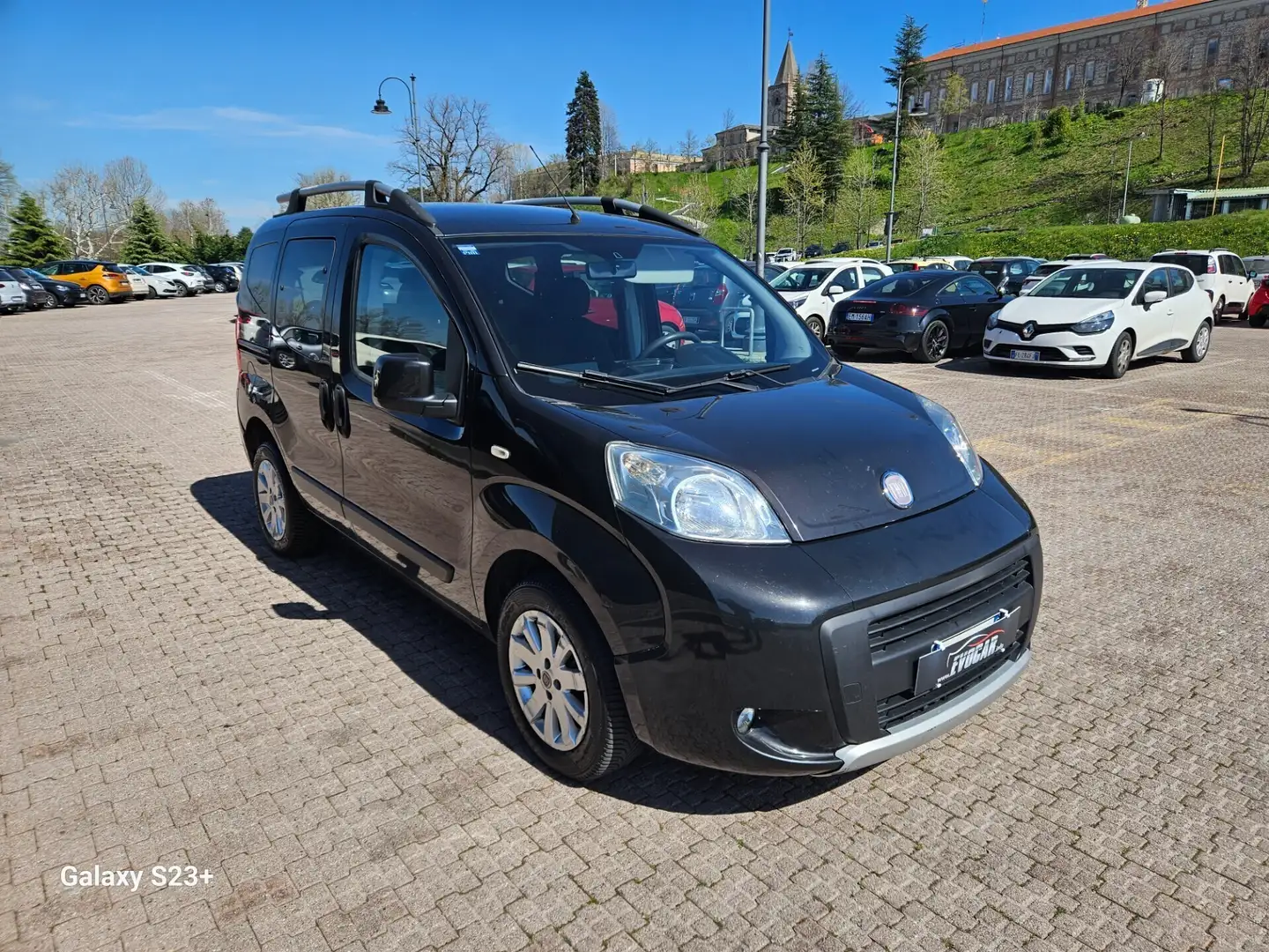 Fiat Qubo FIAT QUBO VALUTIAMO USATO/SCAMBIO Zwart - 2