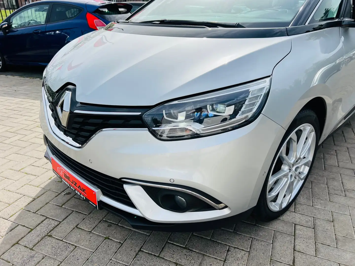 Renault Scenic 1.5DCi 1J Garantie Full Optie 2018 20Inch Velgen srebrna - 2