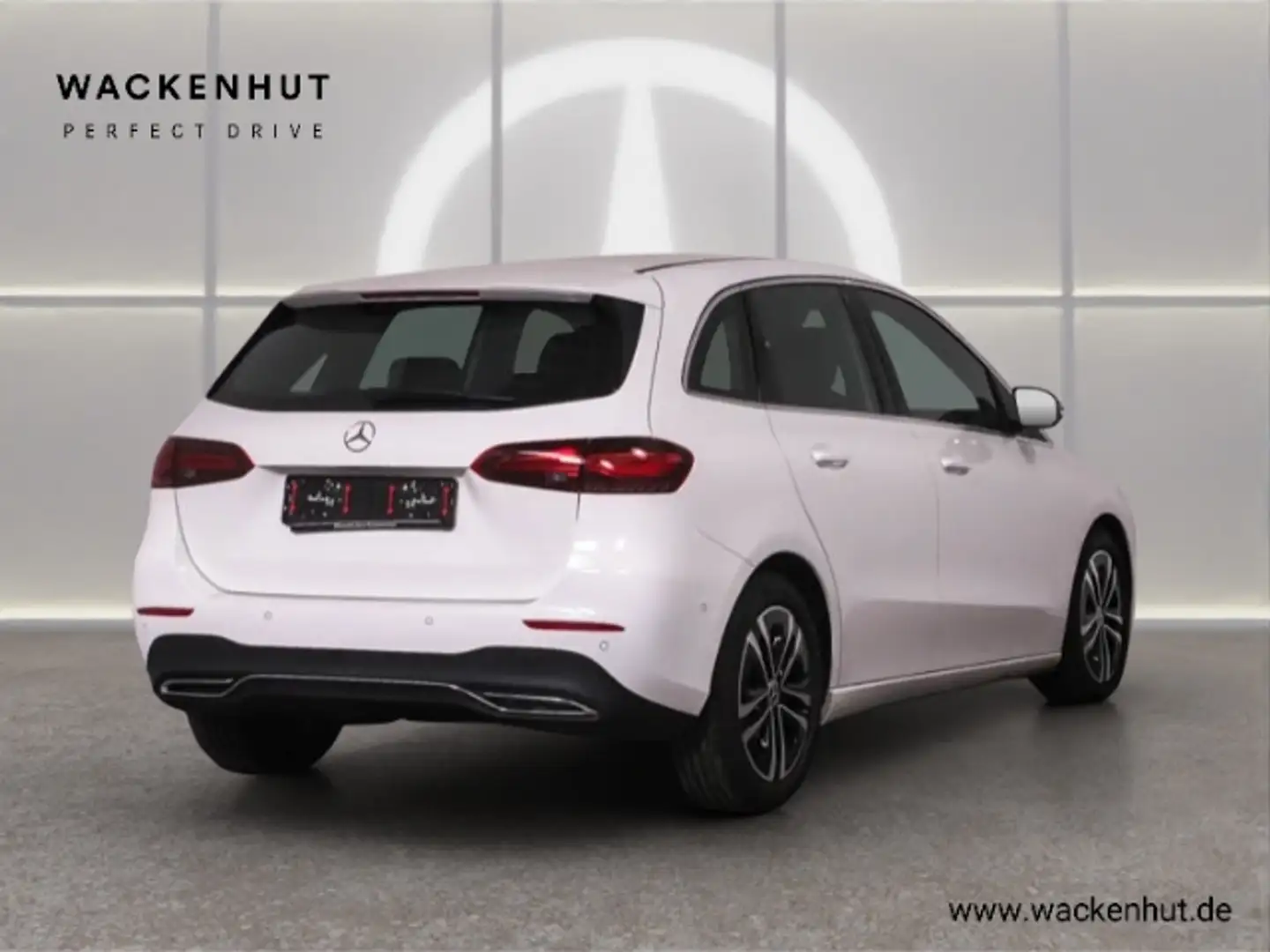 Mercedes-Benz B 200 d LED AHK DISTR TOTW. KAMERA WINTER CARPLAY Bílá - 2