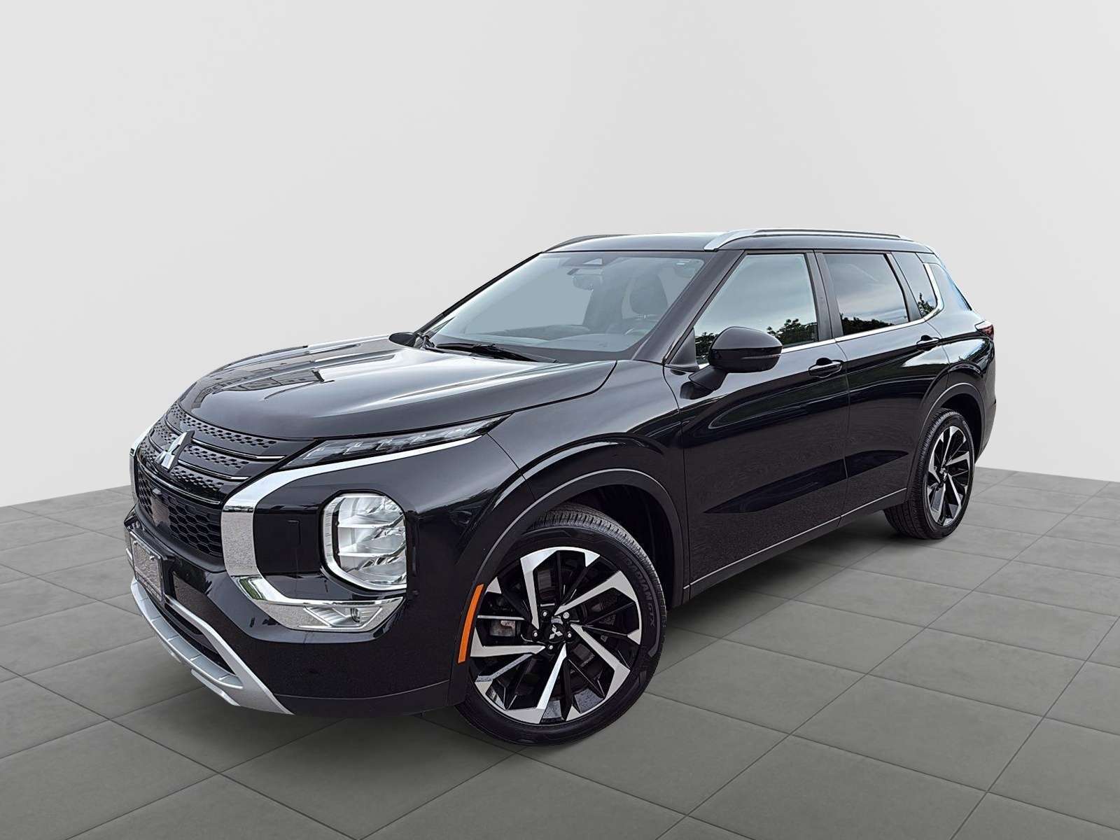Black 2024 Mitsubishi Outlander SUV / Crossover All-Wheel Drive Automatic