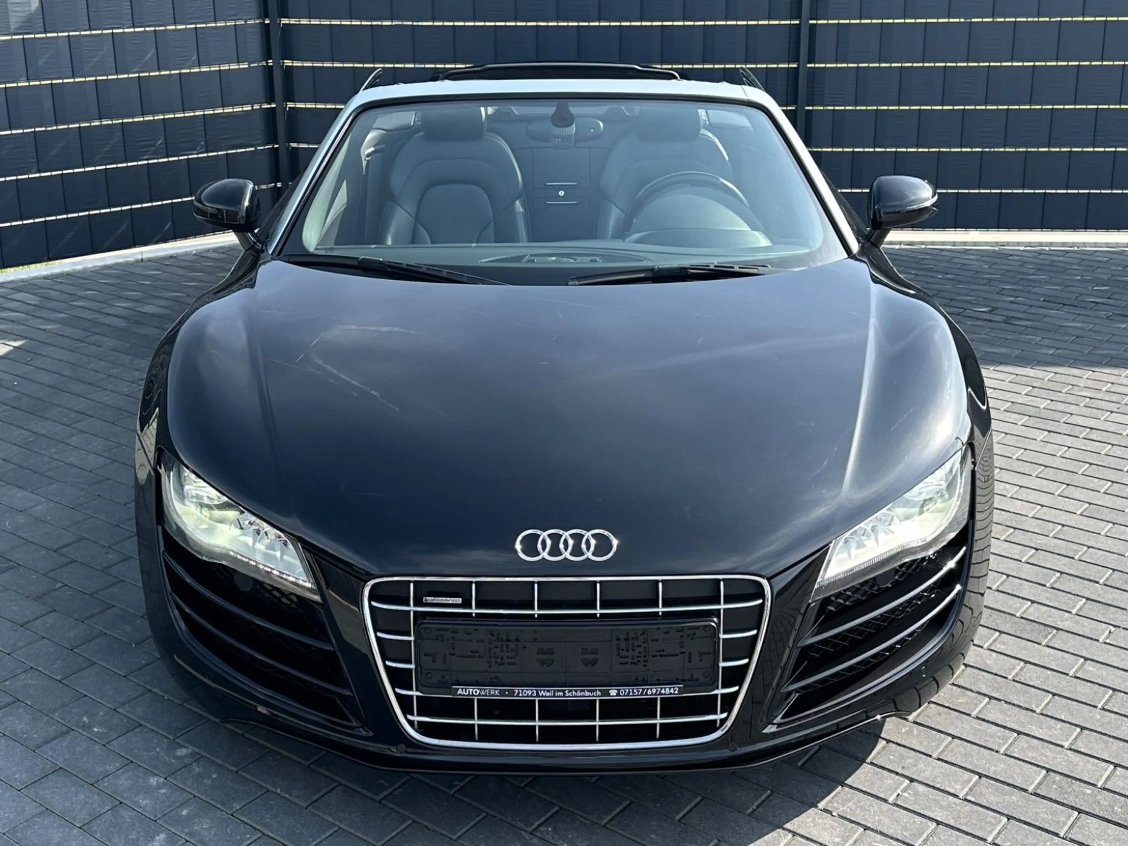 Audi R8 Spyder 5.2 FSI quattro*KERAMIK*B&O*LED* — photo 4