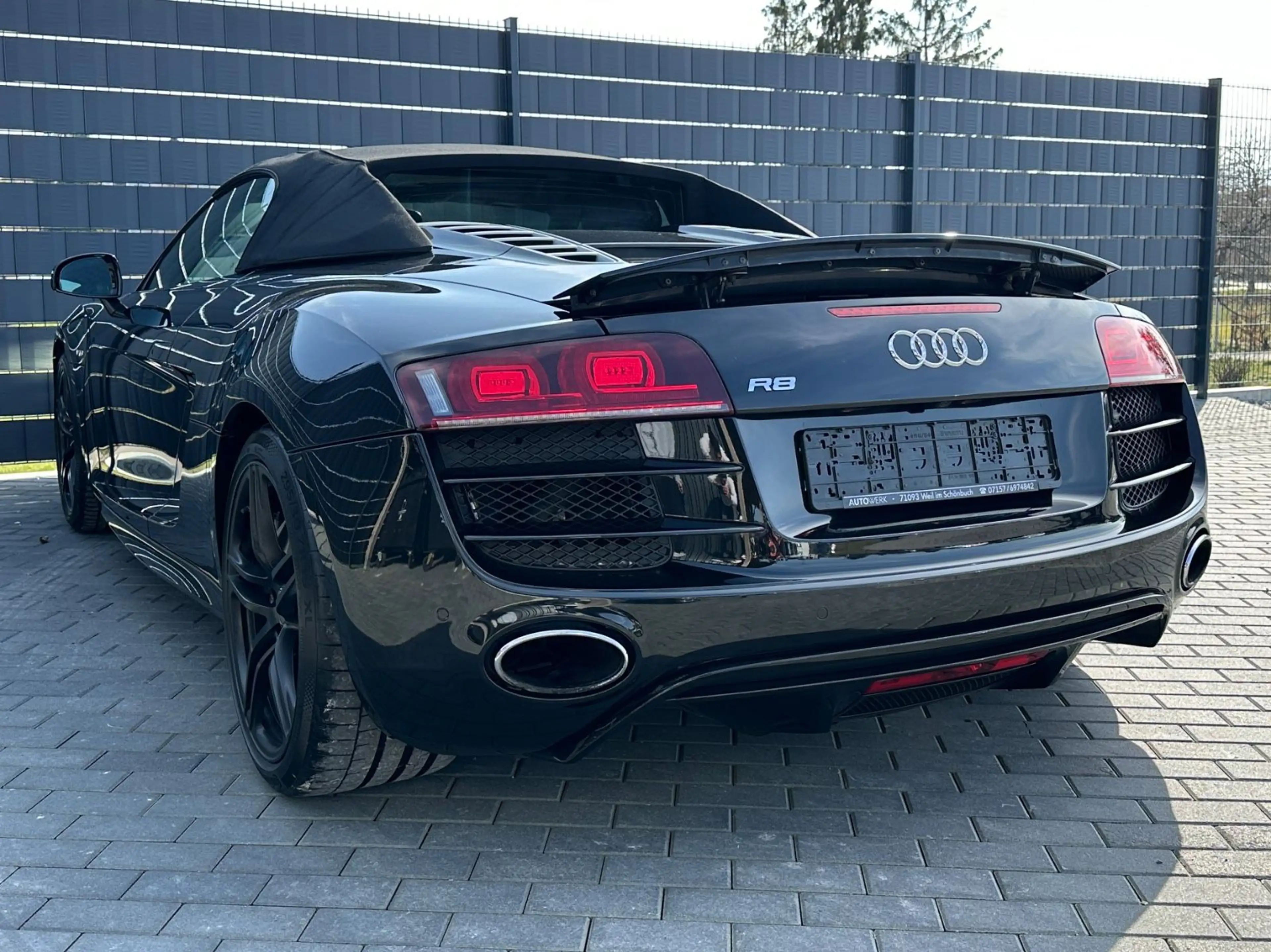 Audi R8 Spyder 5.2 FSI quattro*KERAMIK*B&O*LED* — photo 13
