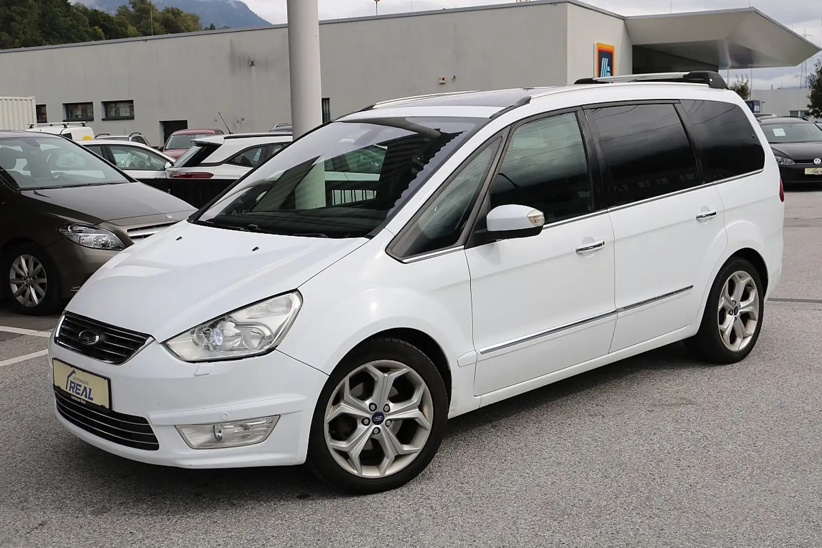 Ford Galaxy Titanium 2,0 TDCi DPF Aut. 7 Sitze Weiß - 2