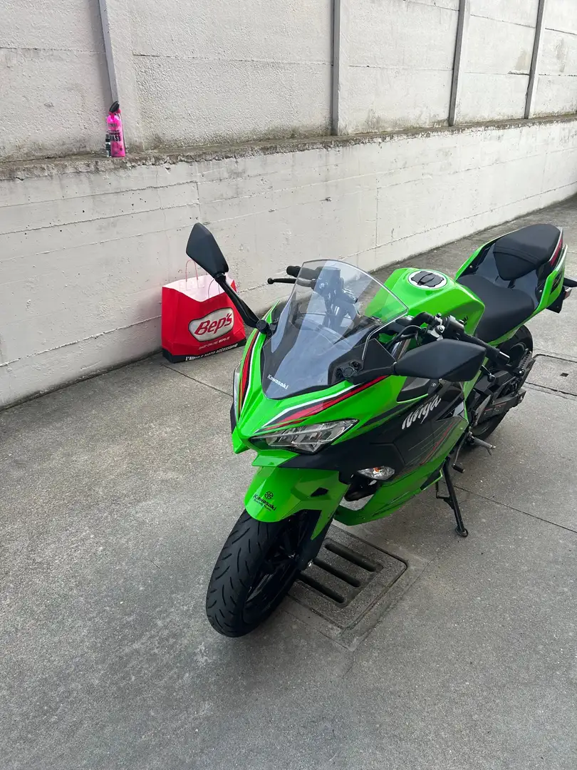 Kawasaki Ninja 400 krt Verde - 2