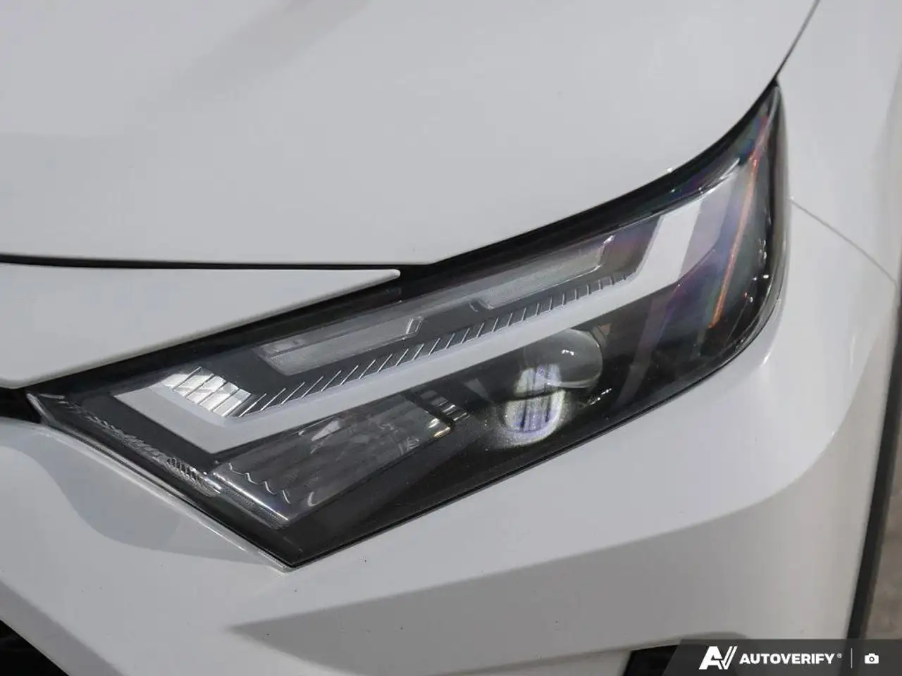 Toyota RAV 4 снимка Toyota RAV 4