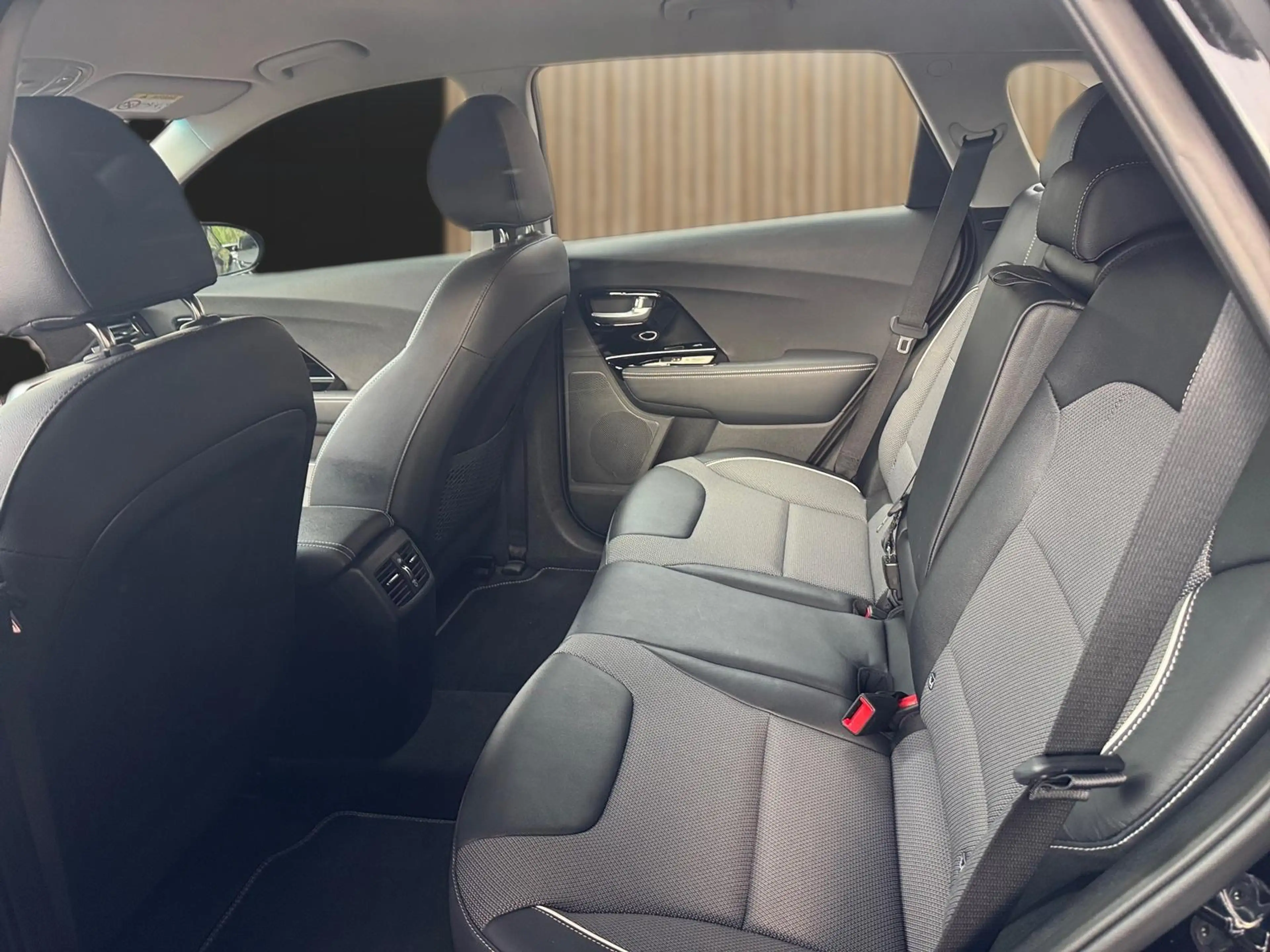 Kia e-Niro Vision 64 kWh LED Navi — photo 12