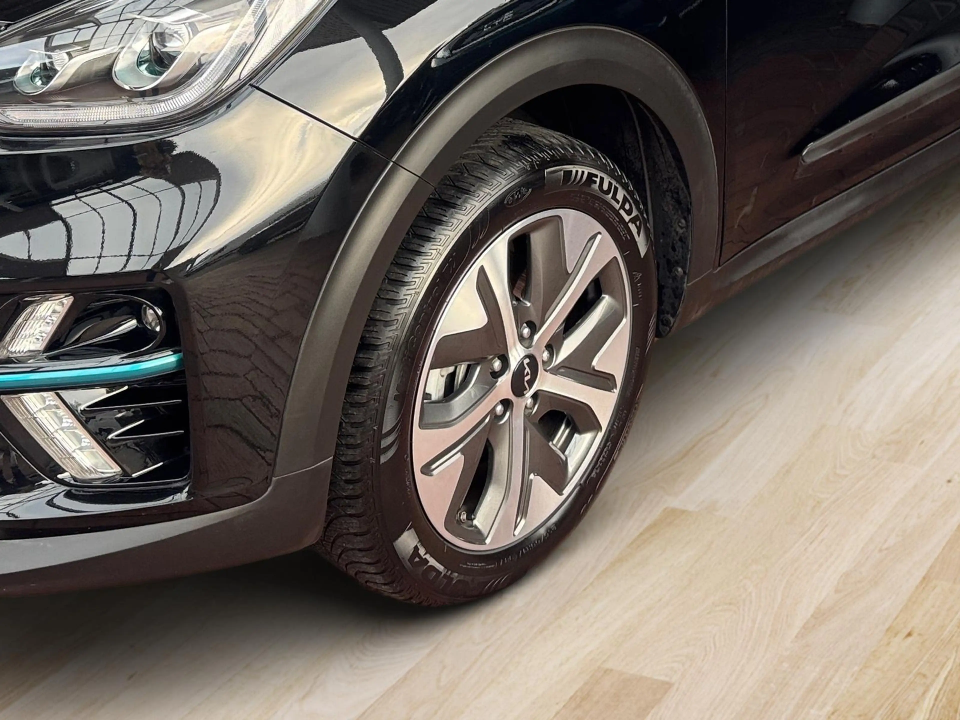 Kia e-Niro Vision 64 kWh LED Navi — photo 7