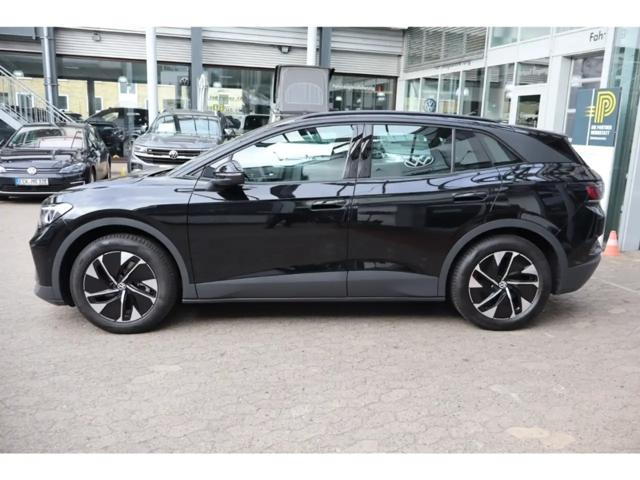 Volkswagen ID.4 Pro AHK Wärmepumpe Assitenzpaket 19 Hamar RFK 7