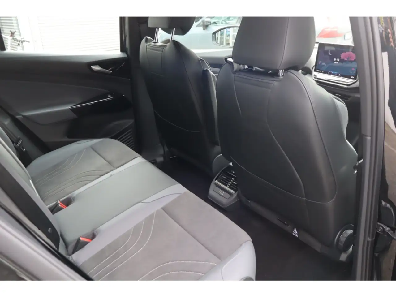 Volkswagen ID.4 Pro AHK Wärmepumpe Assitenzpaket 19 Hamar RFK 12