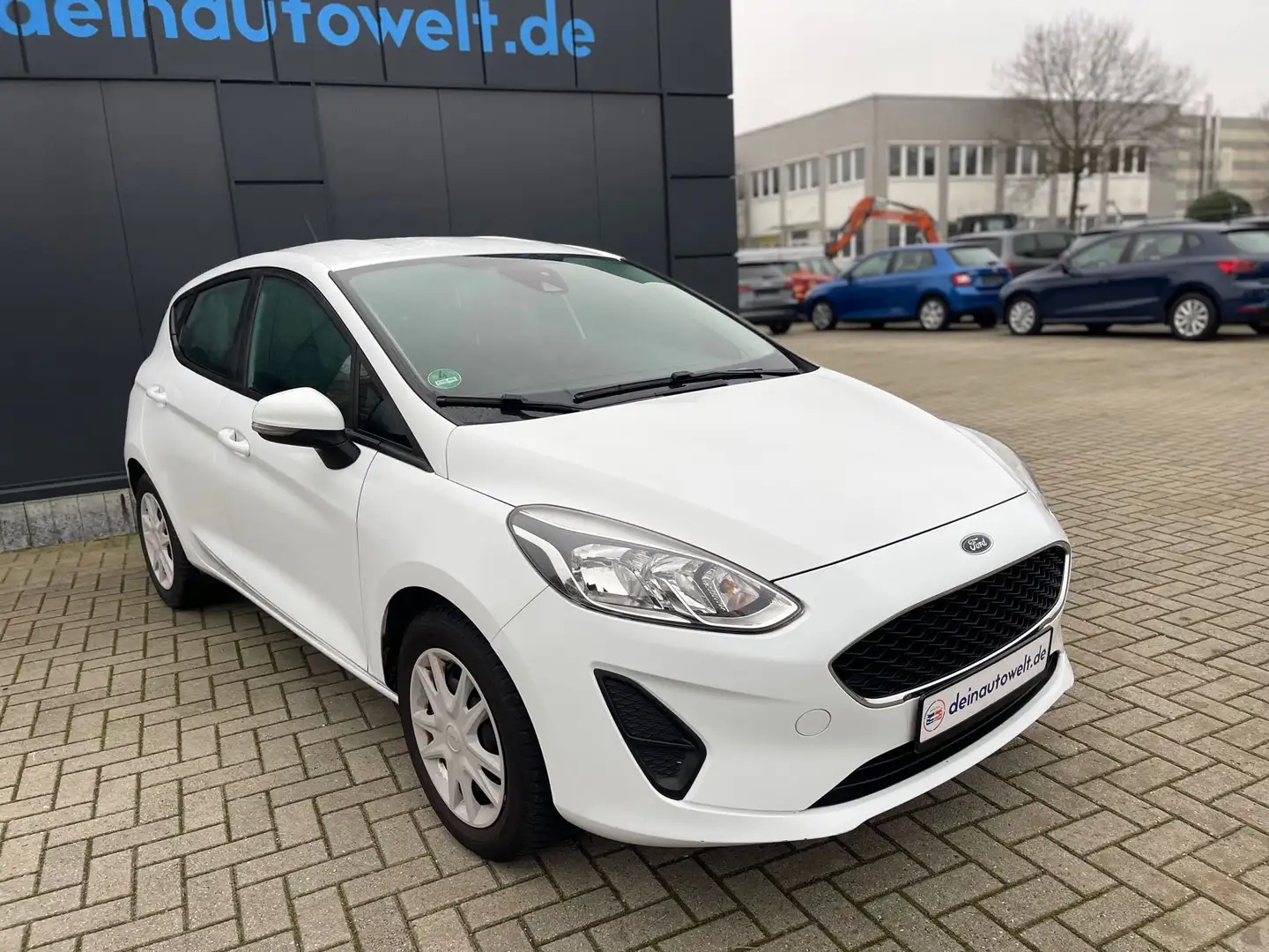 Ford Fiesta Trend Blanc - 1