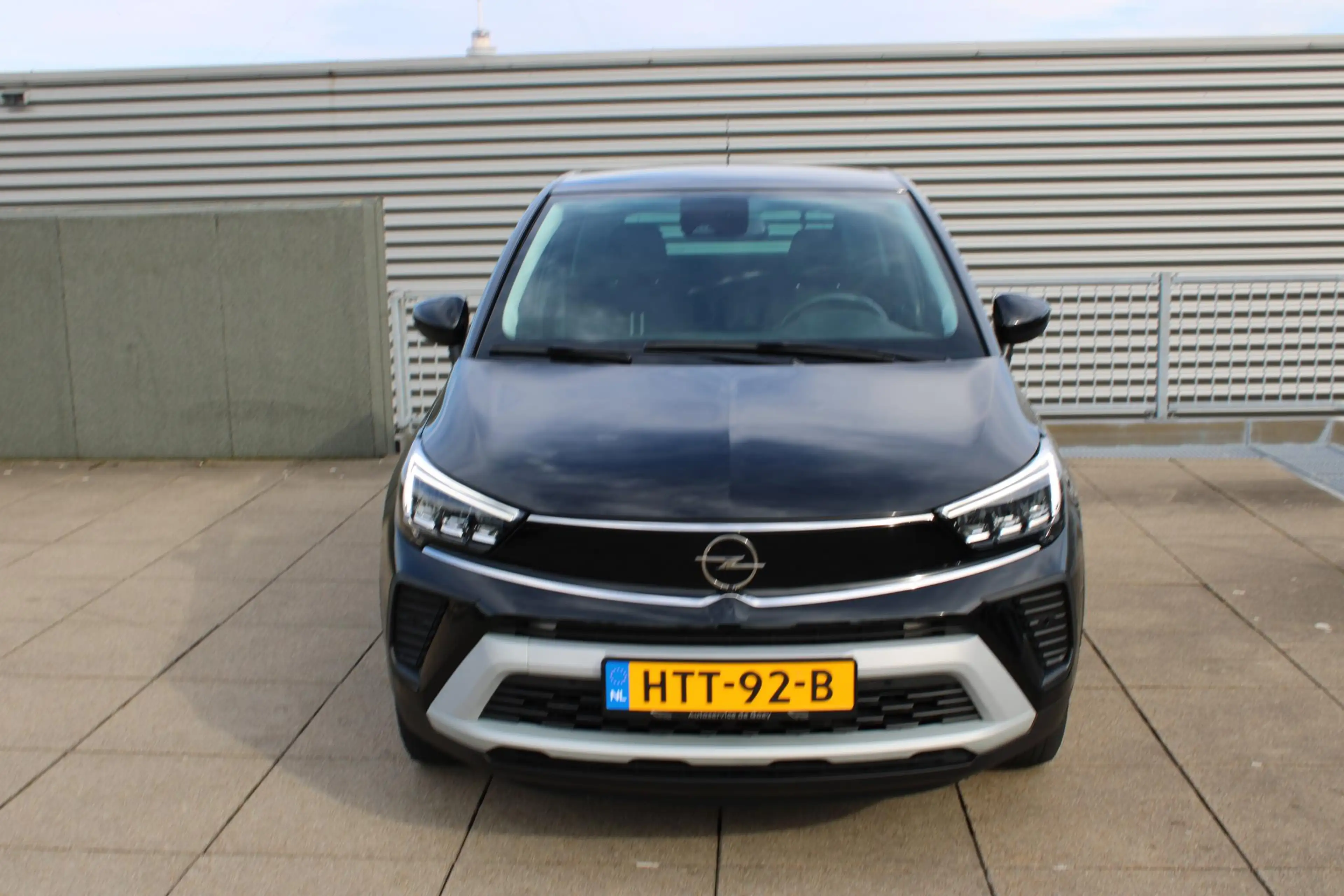 Opel Crossland 1.2 Turbo Elegance 130 PK / Navigatie / Trekhaak — photo 3