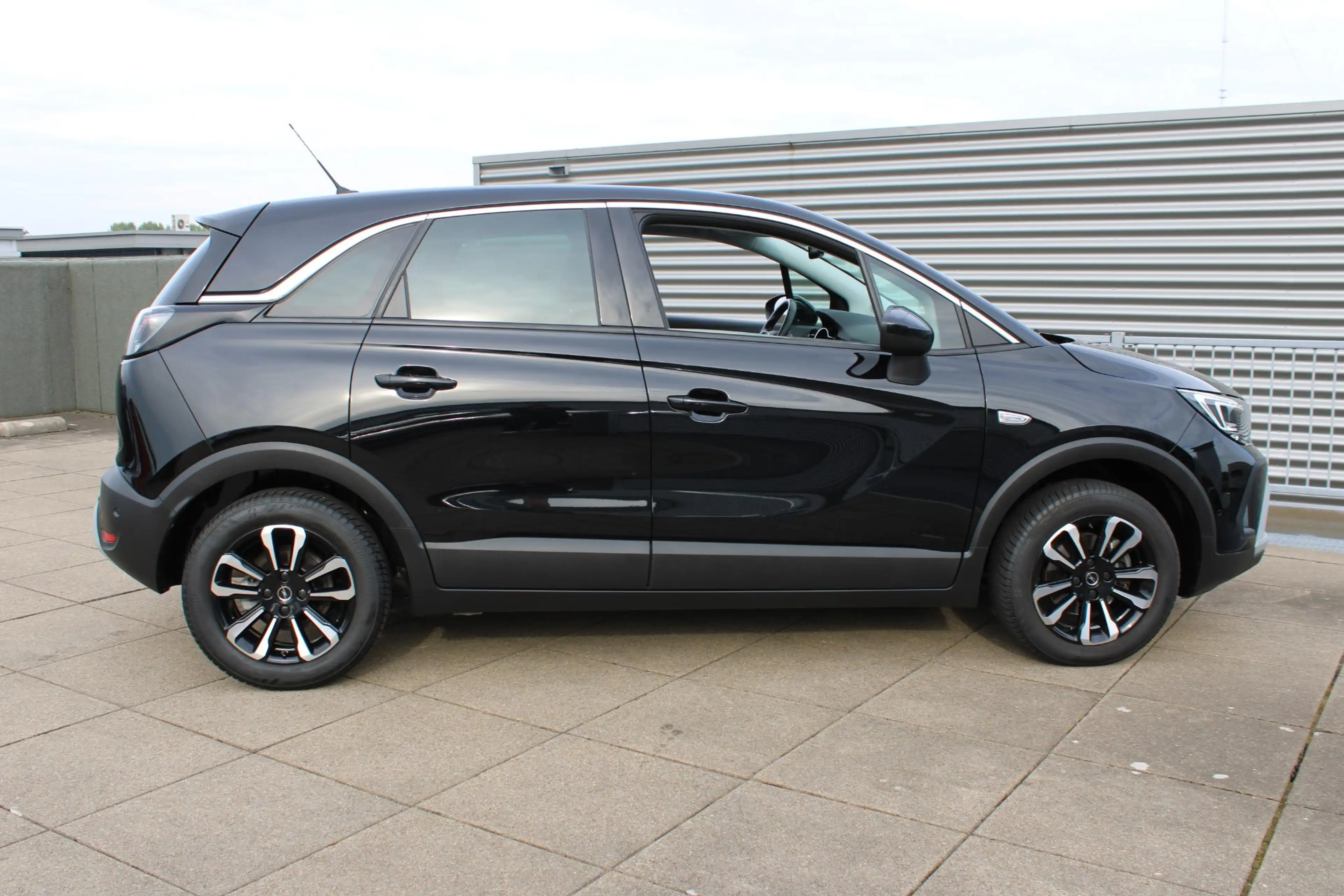 Opel Crossland 1.2 Turbo Elegance 130 PK / Navigatie / Trekhaak — photo 9
