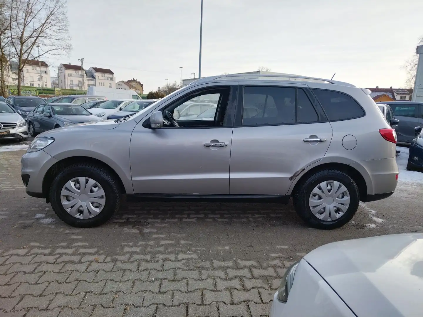 Hyundai SANTA FE 2.2 CRDi Premium 4WD Automatik+LEDER Grau - 2