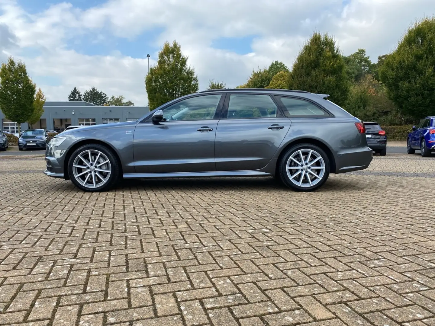Audi A6 Avant 2.0 TFSI quattro S-Tronic S-Line*RFK* Klima Grau - 2