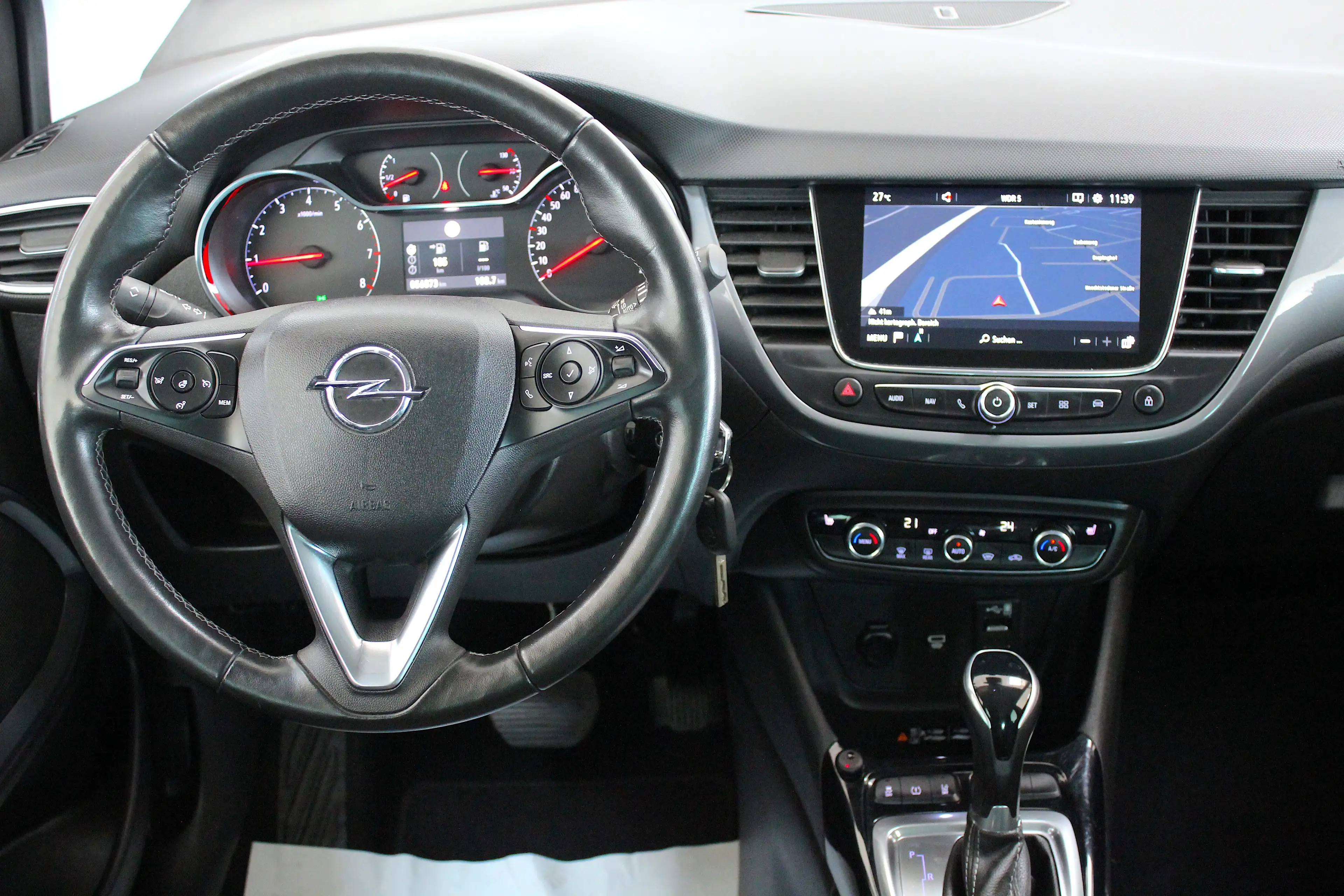 Opel Crossland (X) Elegance Automatik *NAVI*LED*AHK*ZAHNRIEMEN*PDC*KAMERA*SHZ*LHZ* — photo 12