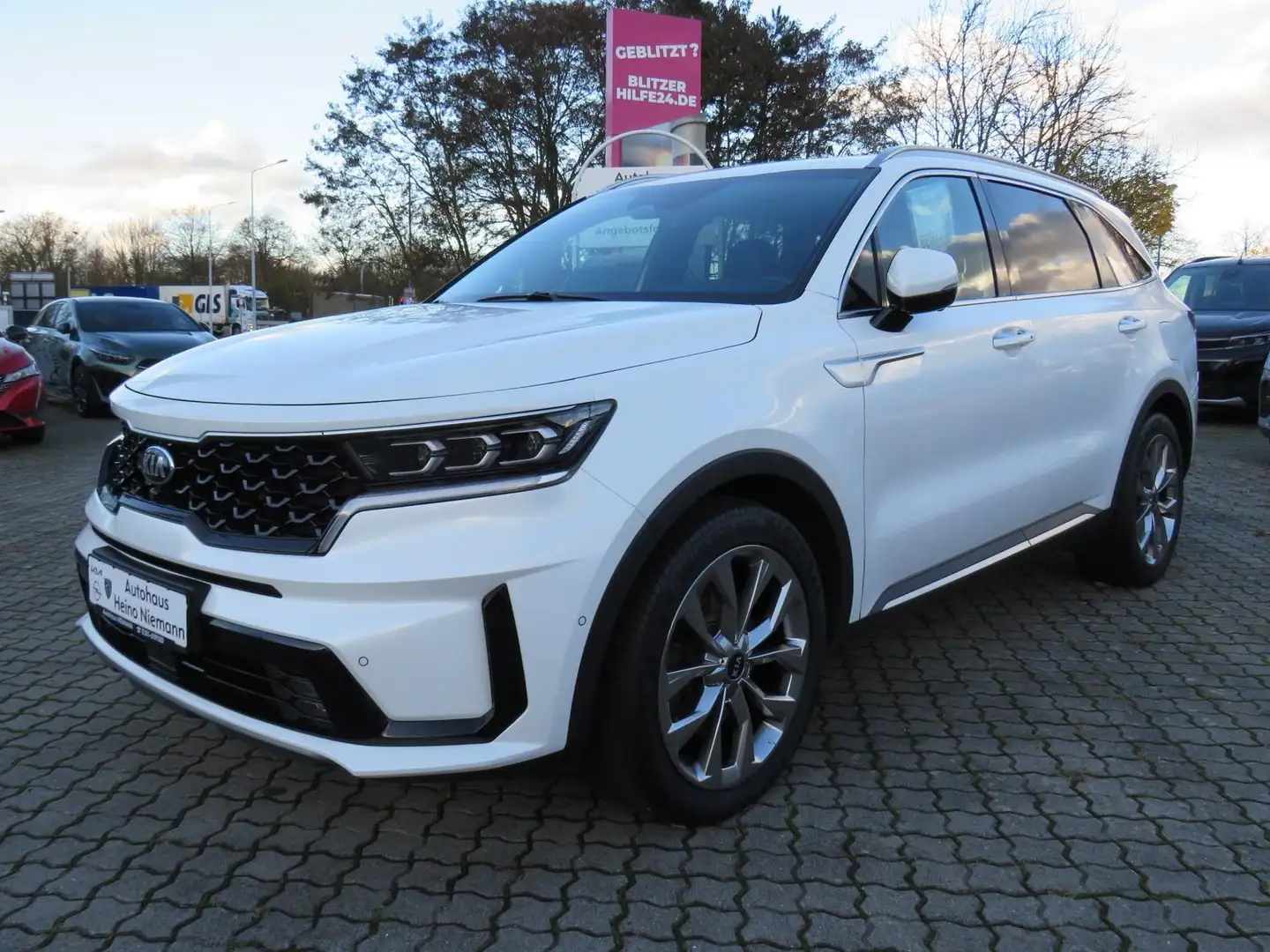 Kia Sorento Kommission Platinum 4WD *NAV*RFK* BOSE*HUD* Weiß - 1