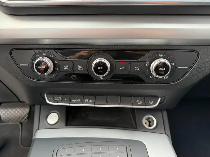 Audi Q5 35 TDI 2.0 163 QUATTRO S TRONIC — photo 14